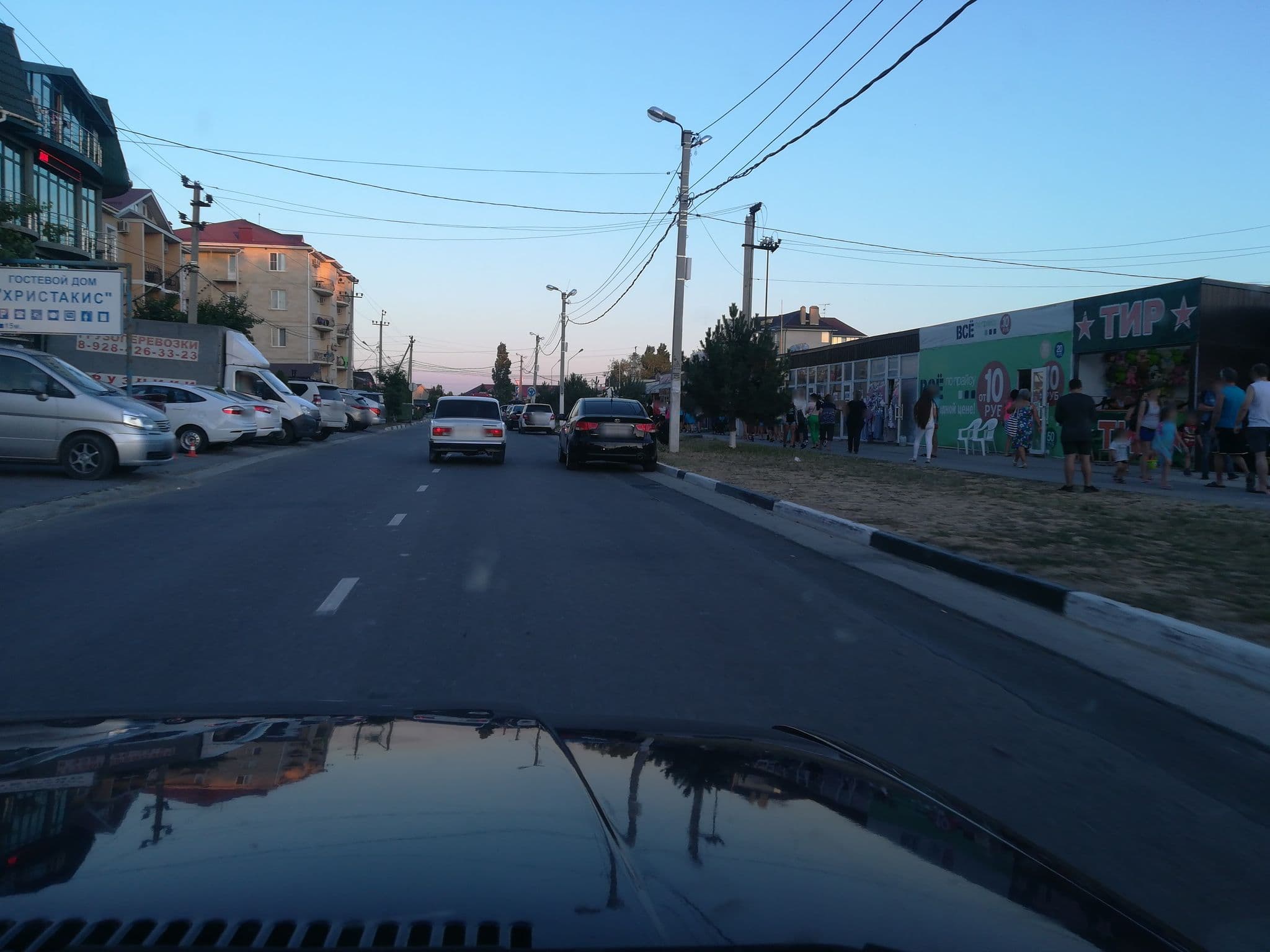 Street view near Отель "Афина", Vityazevo — © juliashchelukhova (CC BY-SA · Mapillary)