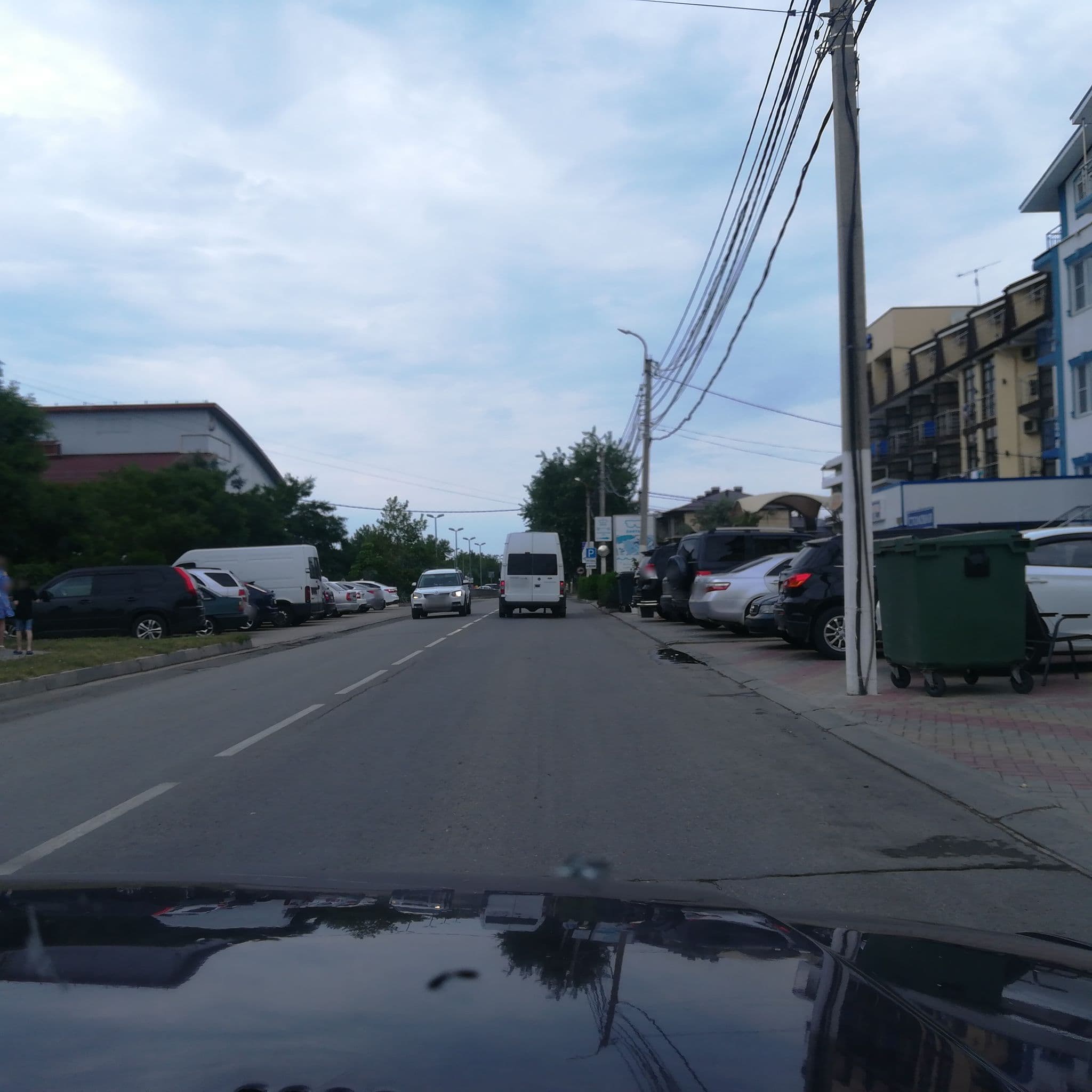 Street view near Парадиз, Vityazevo — © juliashchelukhova (CC BY-SA · Mapillary)