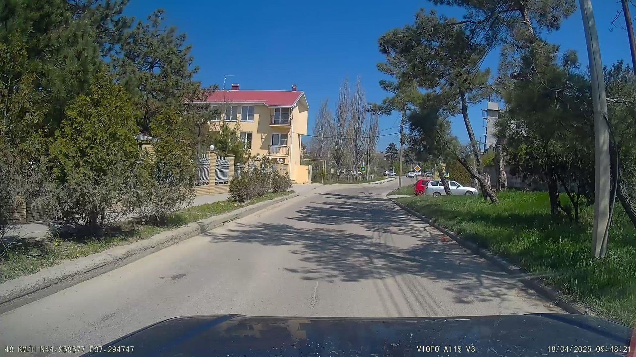 Street view near Пансионат "Радуга" / Raduga Anapa Resort, Tsibanobalka — © azimuth (CC BY-SA · Mapillary)