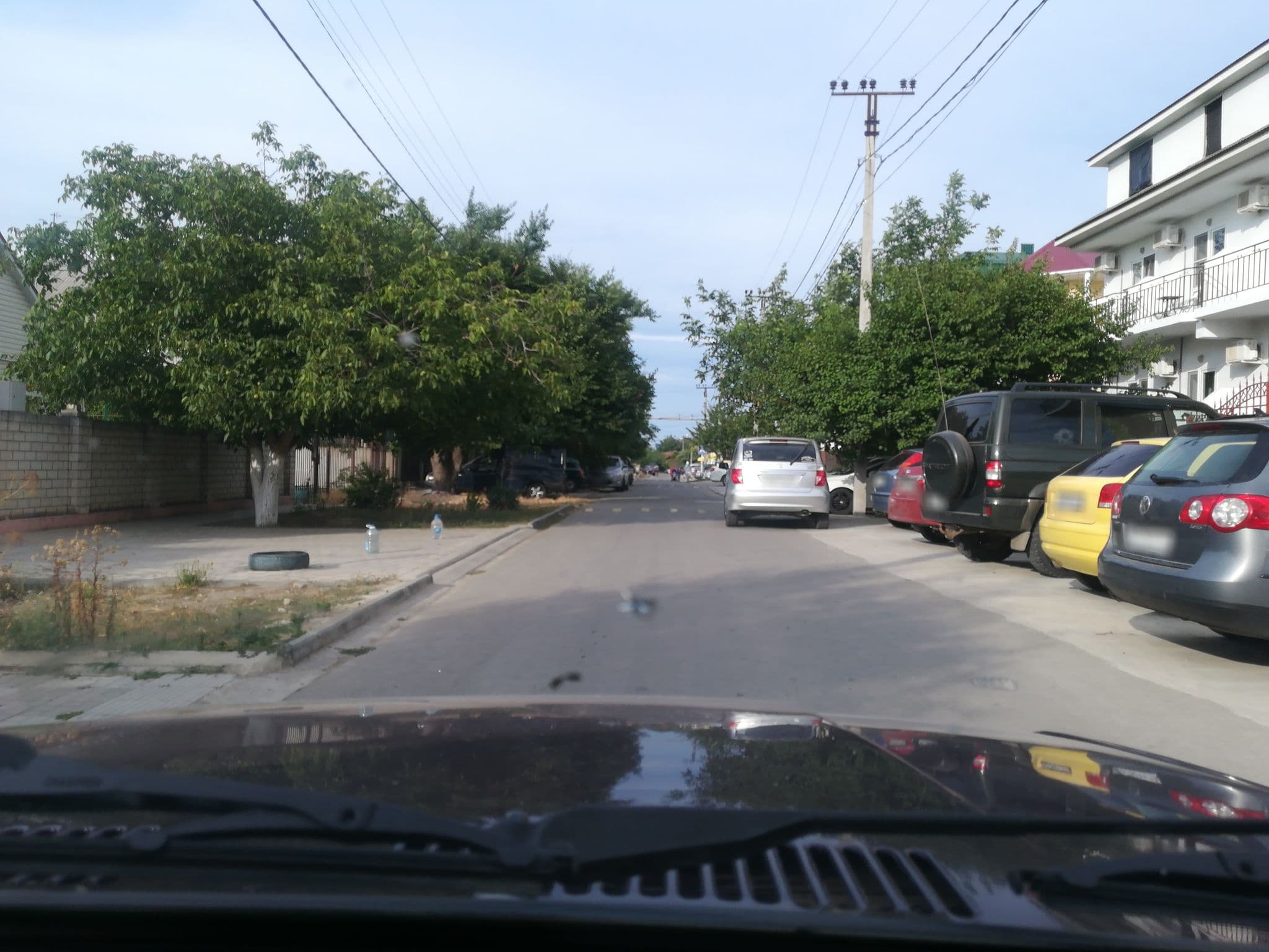 Street view near отель "Spiros"☀️, Vityazevo — © api (CC BY-SA · Mapillary)