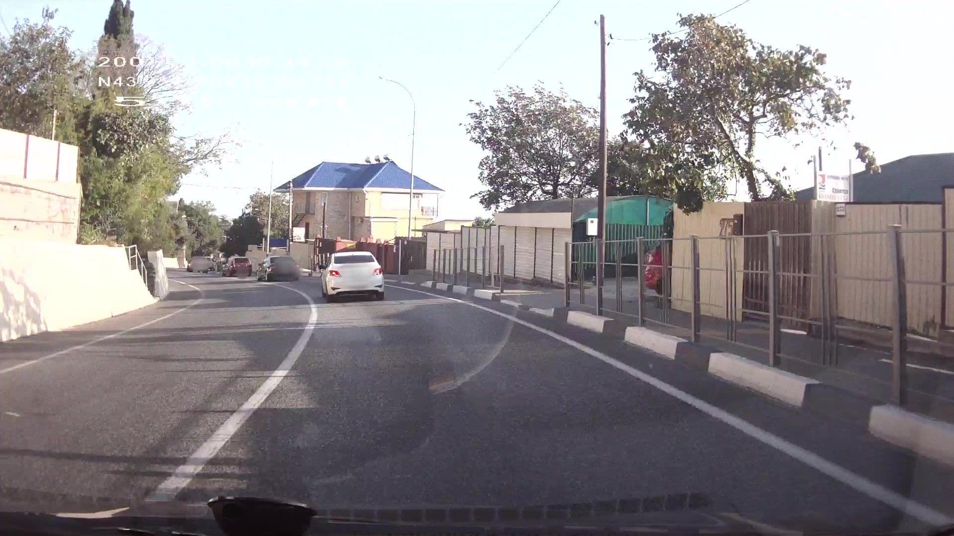 Street view near Мистраль, Lazarevskoye — © aquavisph (CC BY-SA · Mapillary)