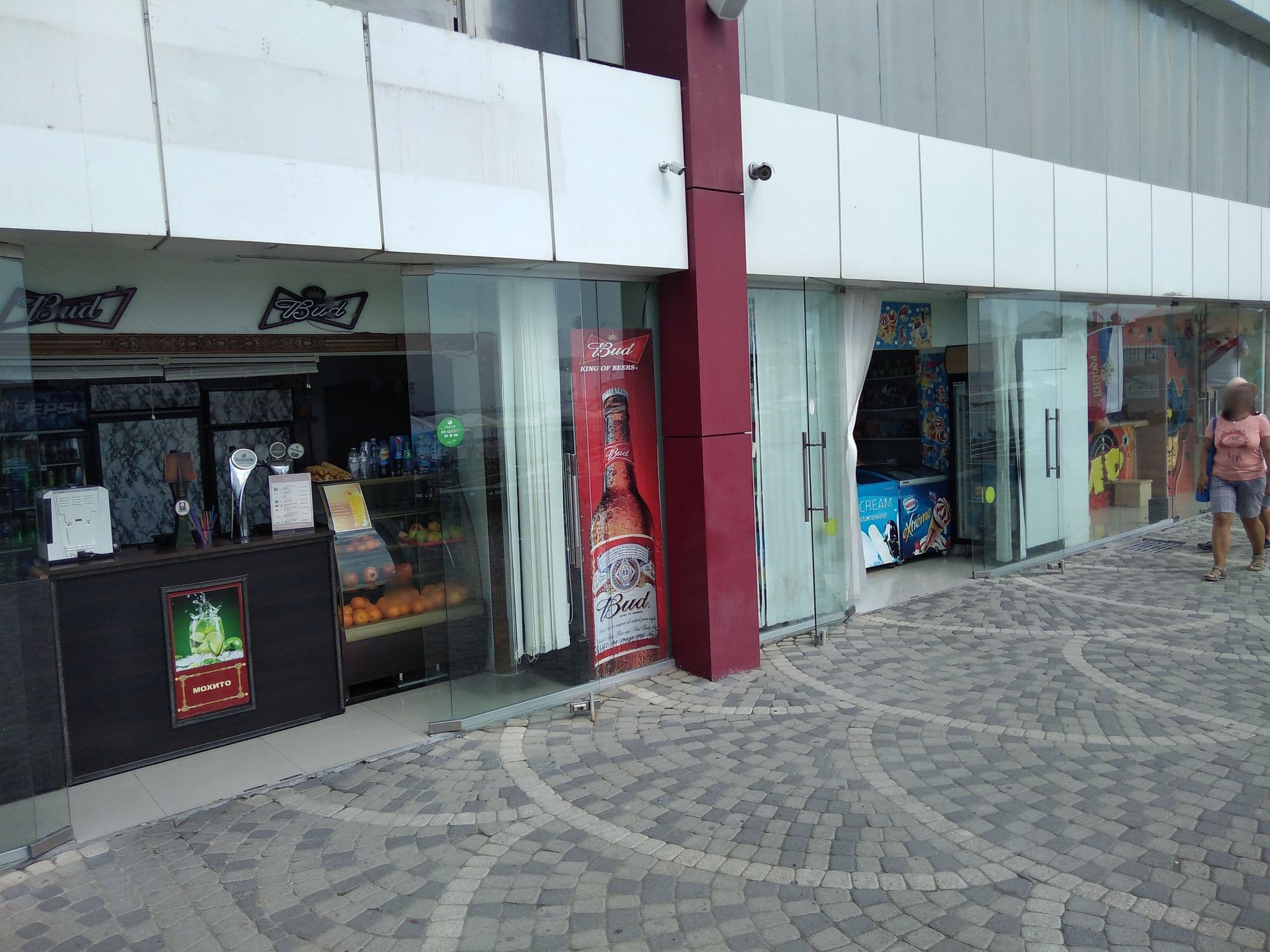 Street view near Grace Gorizont, Sochi — © sergeyshuber (CC BY-SA · Mapillary)