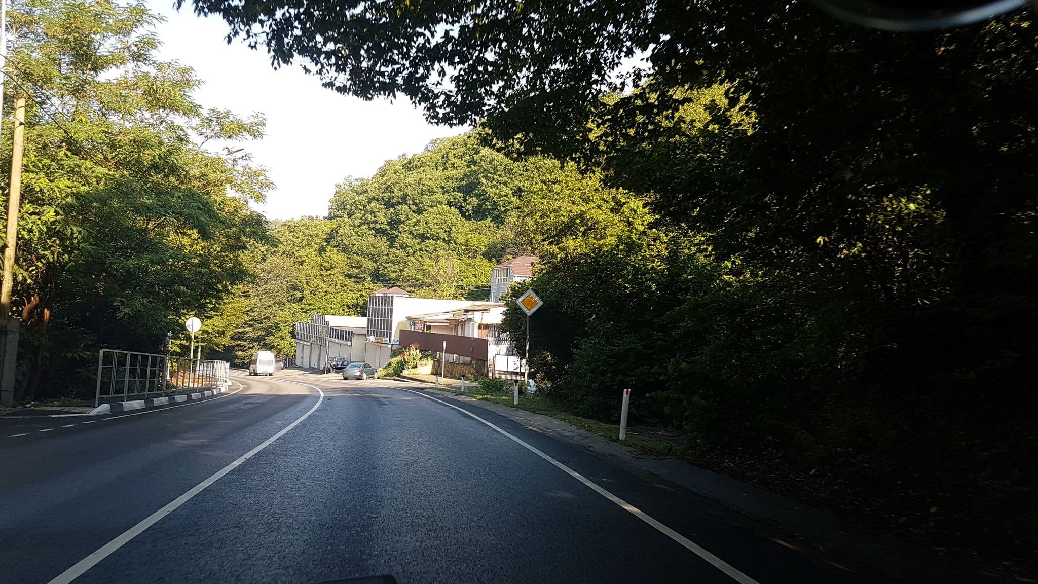 Street view near Отель "Роз Мари", Lazarevskoye — © teddy73 (CC BY-SA · Mapillary)