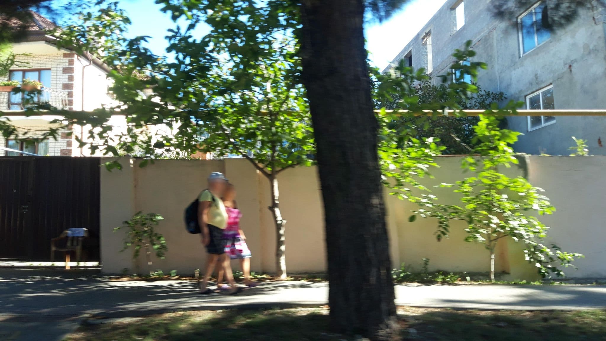 Street view near Айсберг, Gelendzhik — © wowik (CC BY-SA · Mapillary)