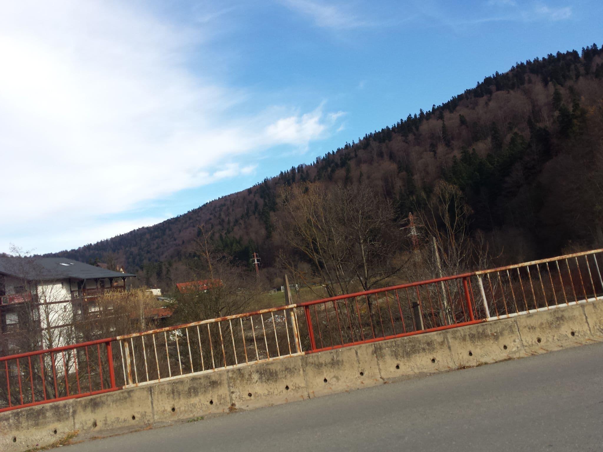 Street view near Casa Nadia, Buşteni — © rsandu (CC BY-SA · Mapillary)