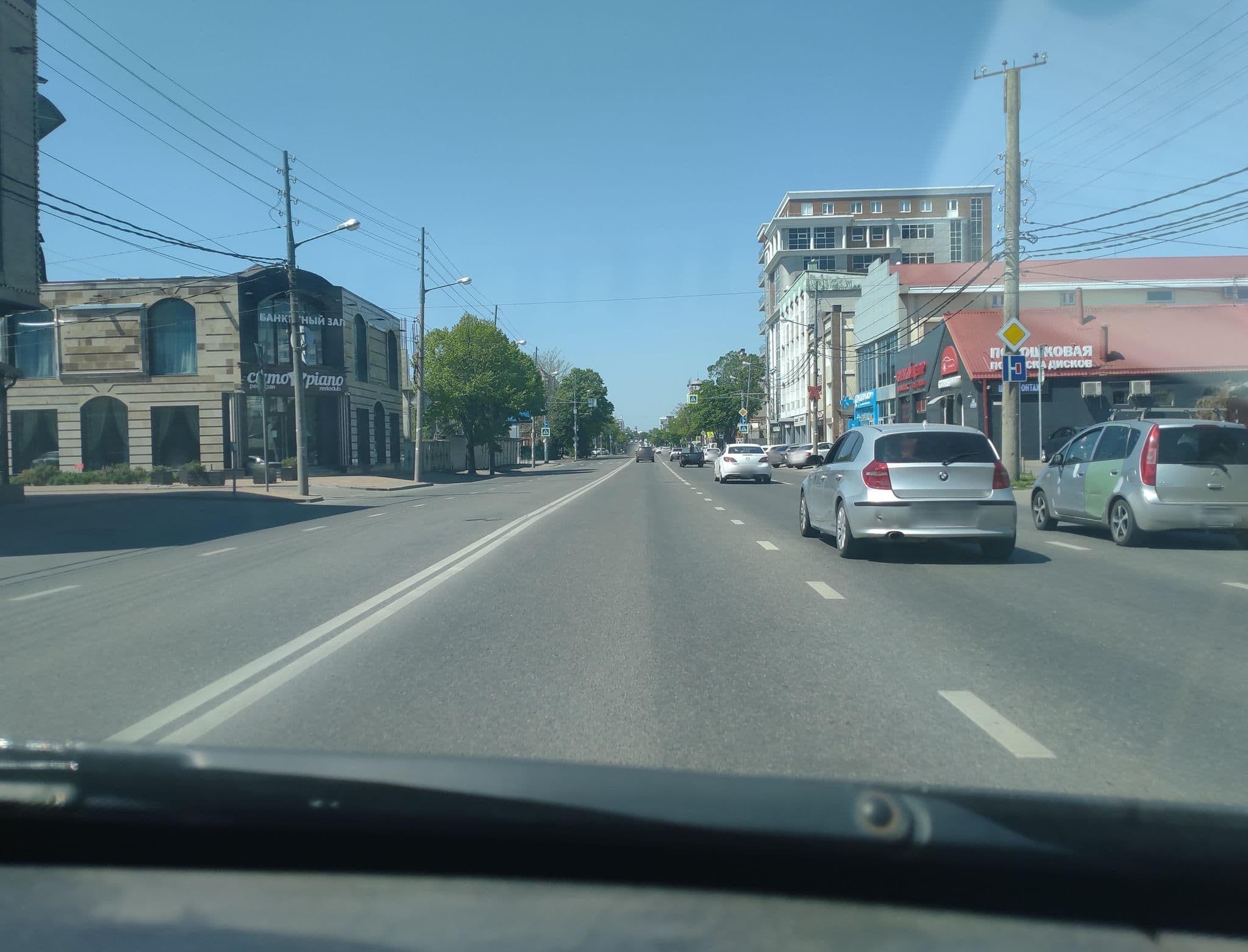 Street view near Берлинский Дом, Krasnodar — © xangel2net (CC BY-SA · Mapillary)