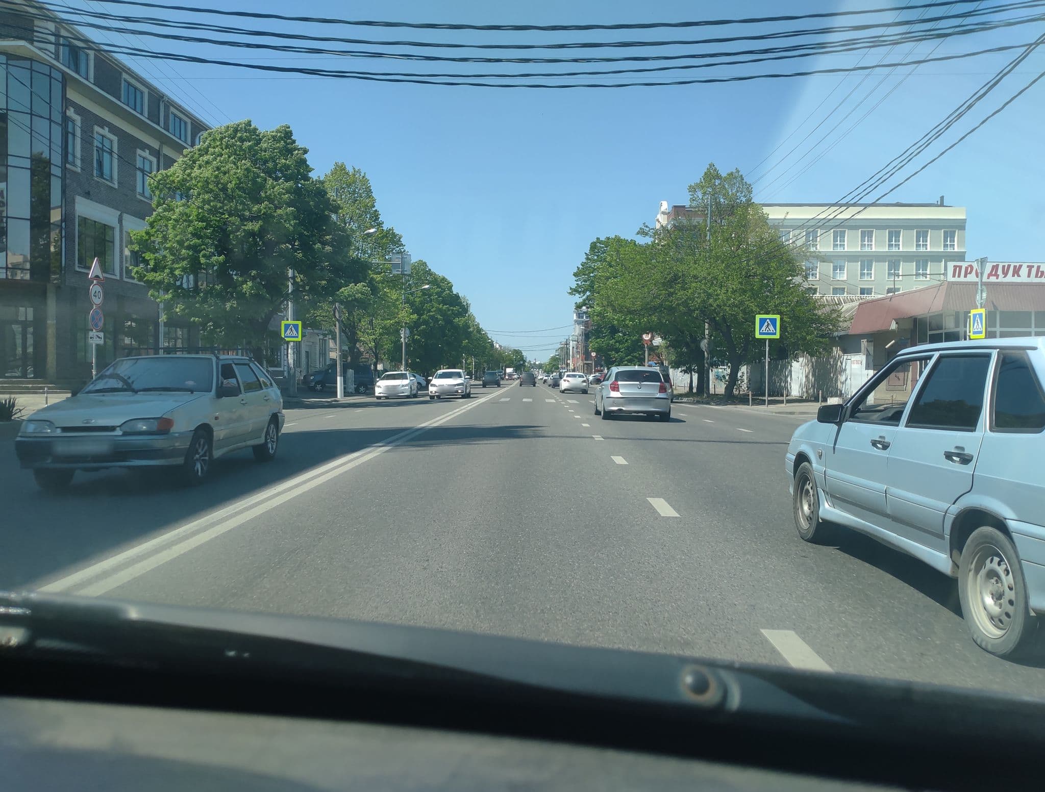 Street view near Amici Grand Hotel, Krasnodar — © xangel2net (CC BY-SA · Mapillary)