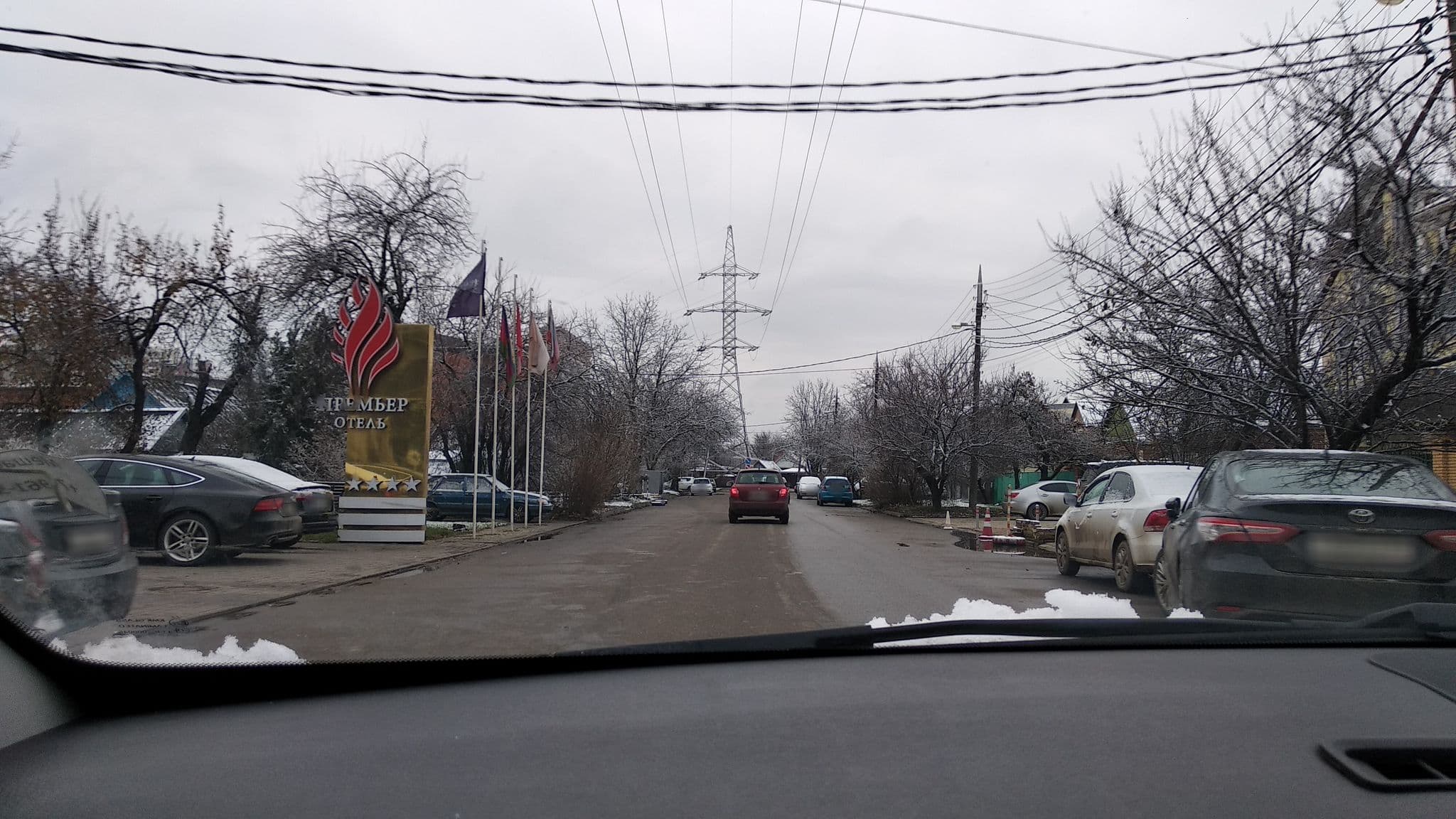 Street view near Премьер Отель ****, Krasnodar — © vanmhit (CC BY-SA · Mapillary)