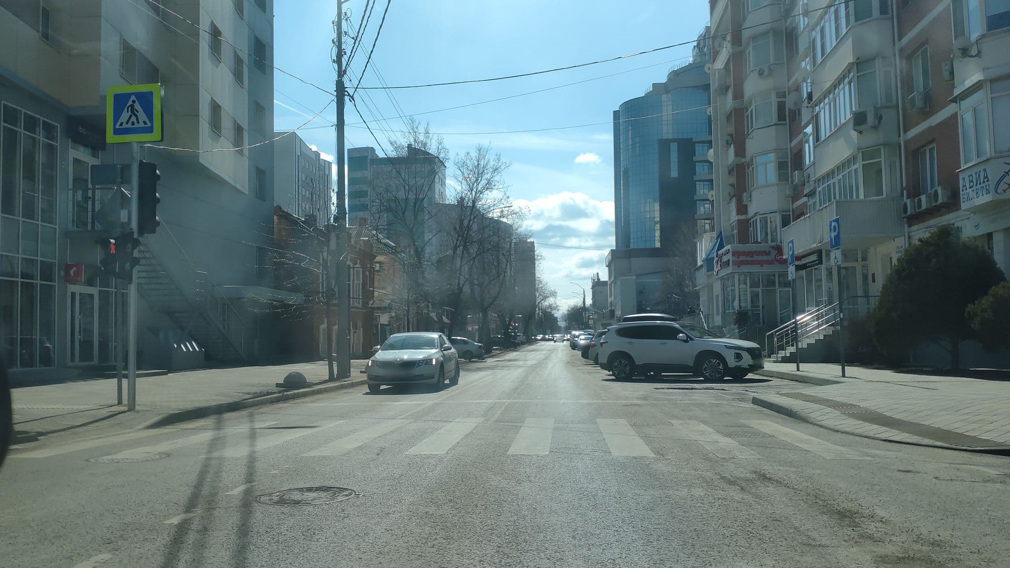 Street view near Ibis Krasnodar Centre Hotel, Krasnodar — © xangel2net (CC BY-SA · Mapillary)