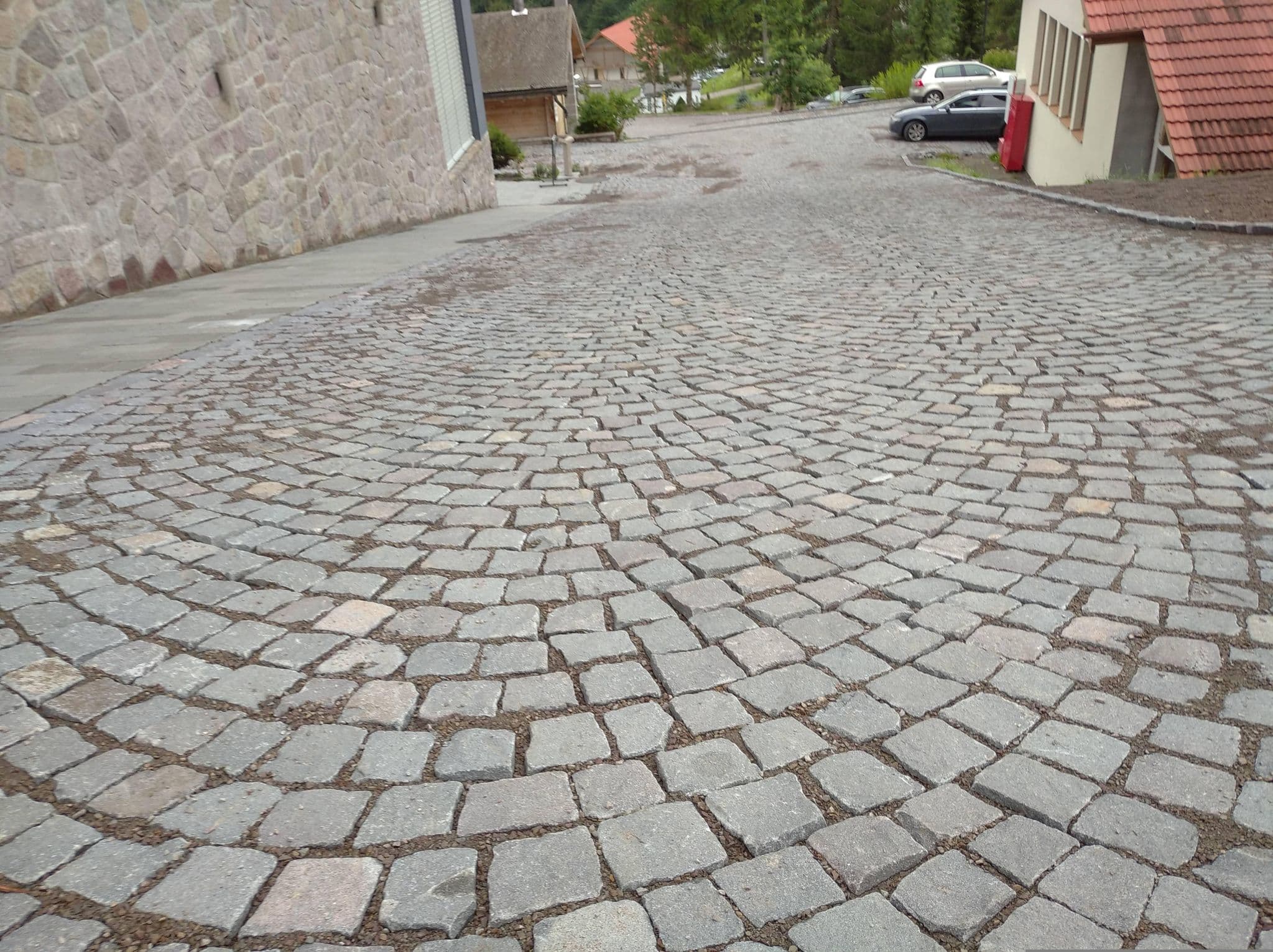 Street view near PeakTure, Băile Tuşnad — © grozsa11 (CC BY-SA · Mapillary)