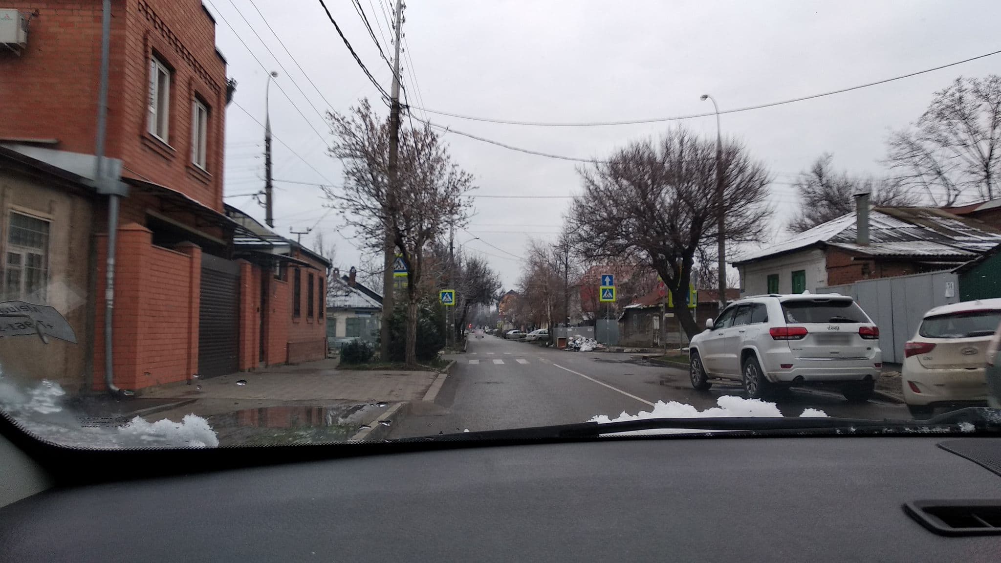 Street view near Хостелы Рус - Центральный, Krasnodar — © vanmhit (CC BY-SA · Mapillary)