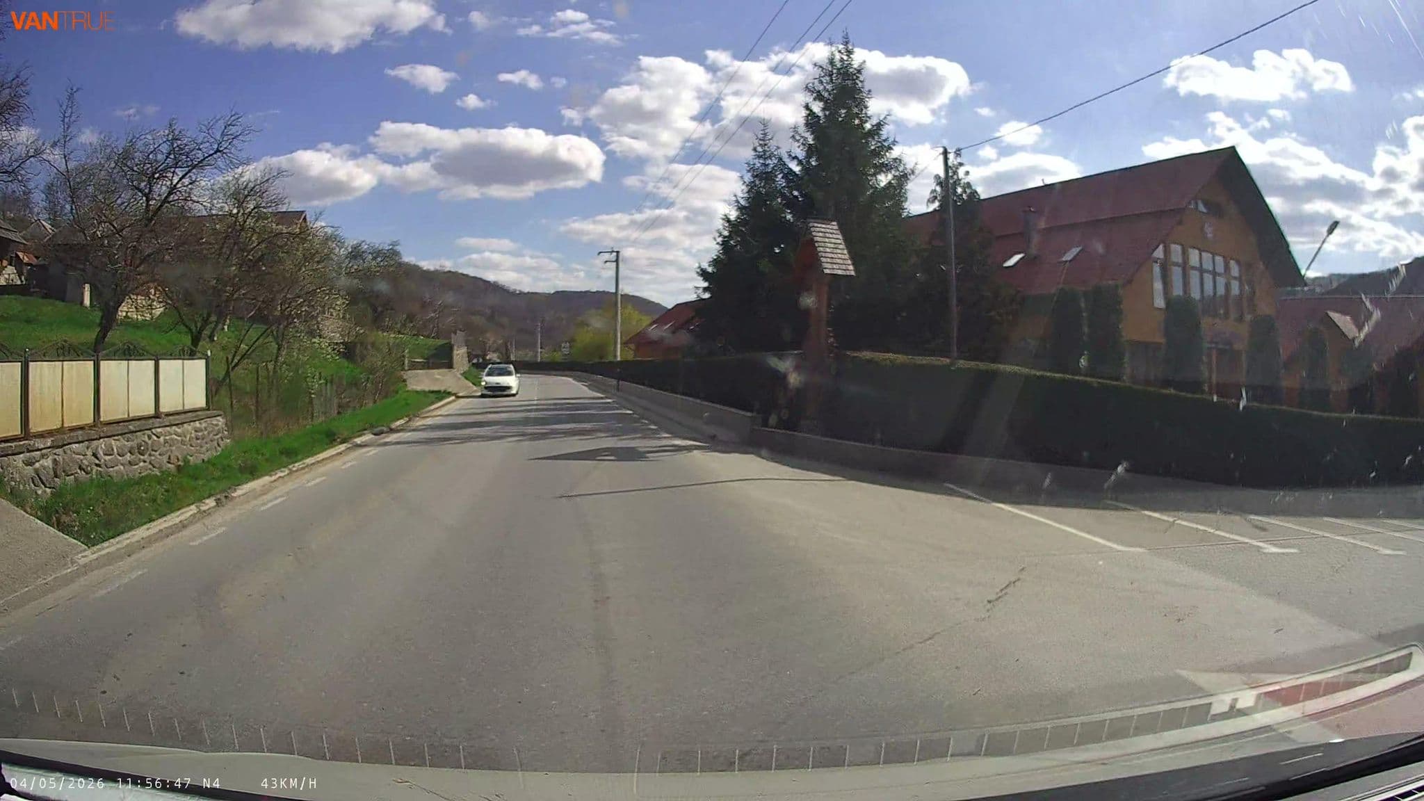Street view near Casa Bărsan, Bârsana — © lucia_ (CC BY-SA · Mapillary)
