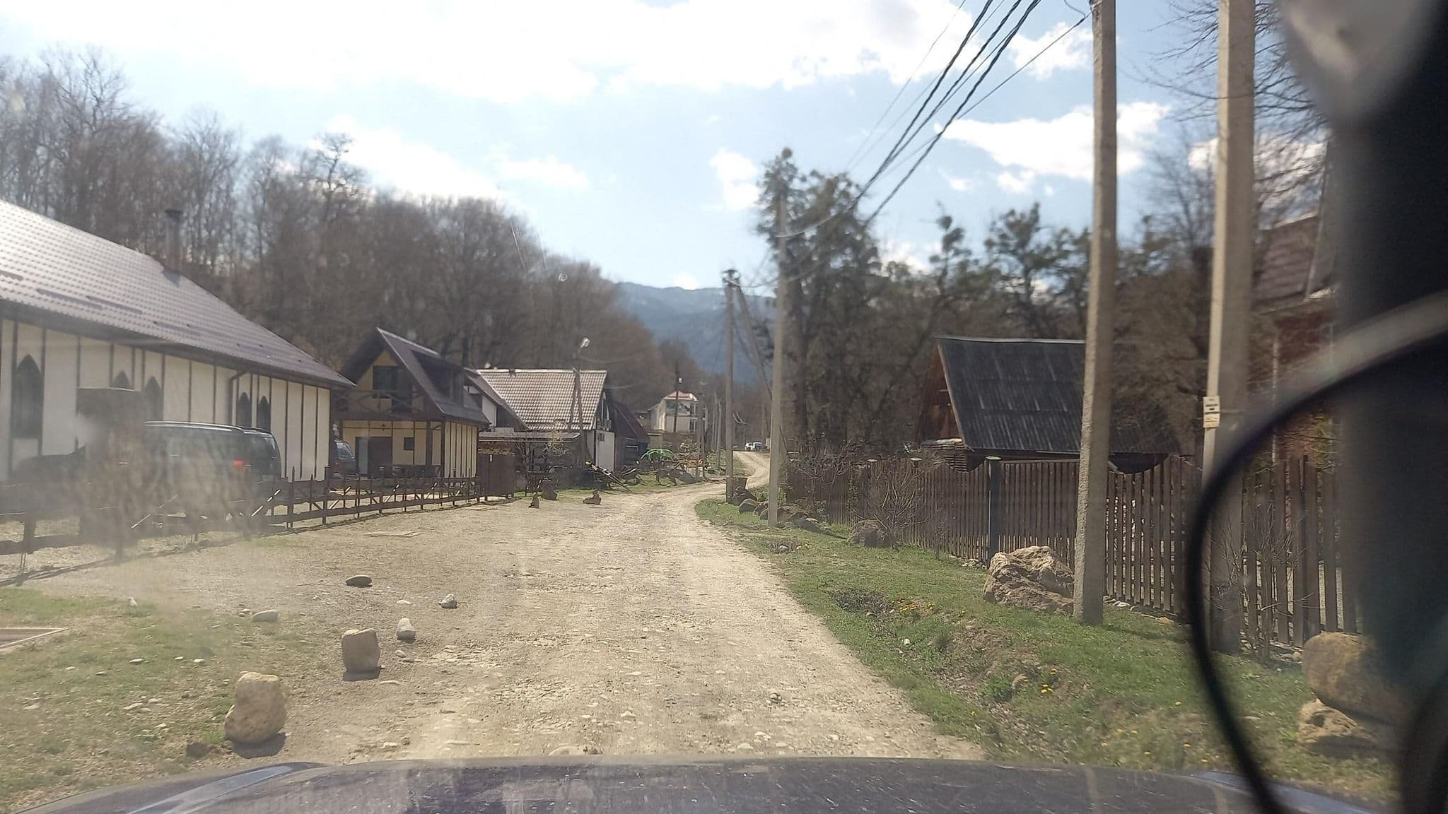 Street view near Очаг, Гостевой Дом, Kamennomostskiy — © azimuth (CC BY-SA · Mapillary)