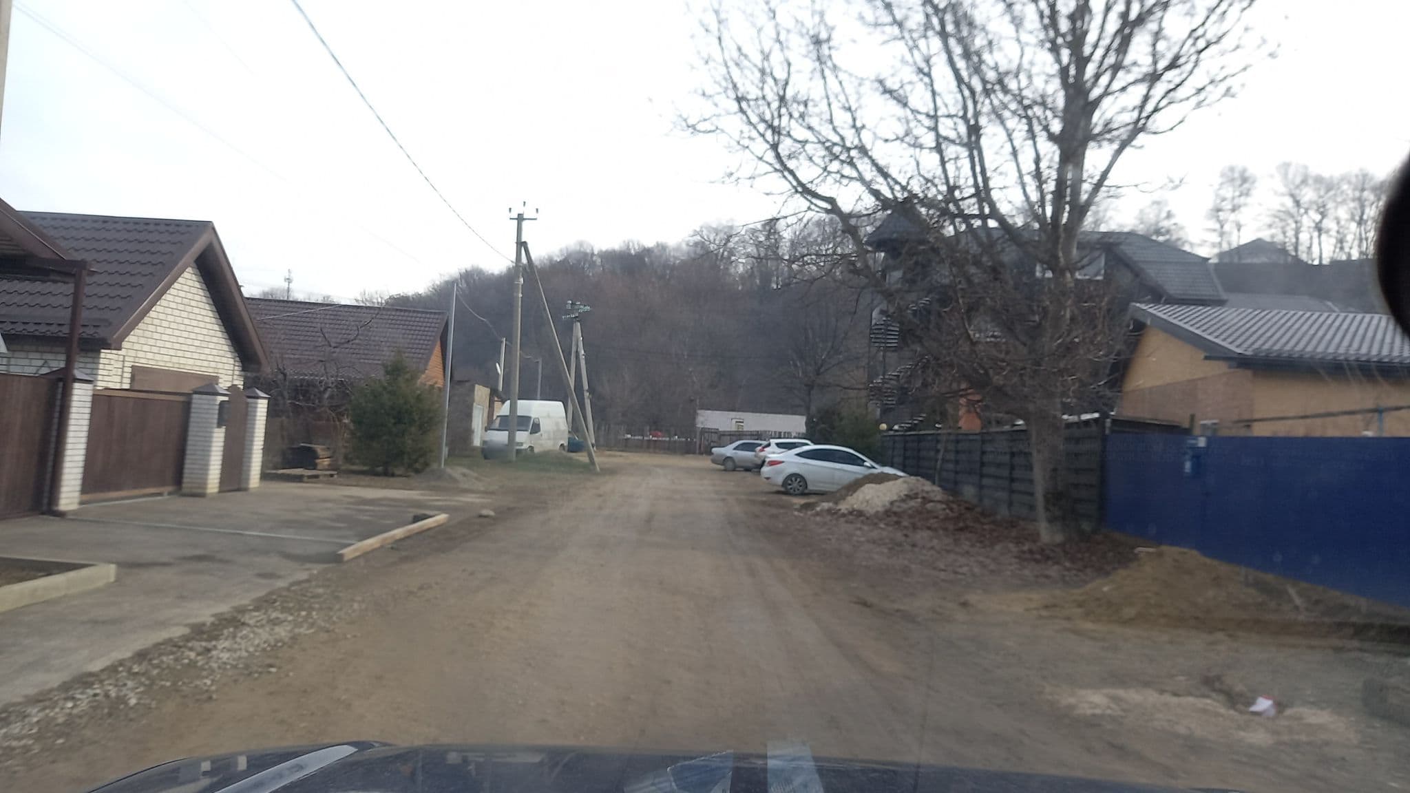 Street view near Гостевой Дом Благодать, Kamennomostskiy — © azimuth (CC BY-SA · Mapillary)