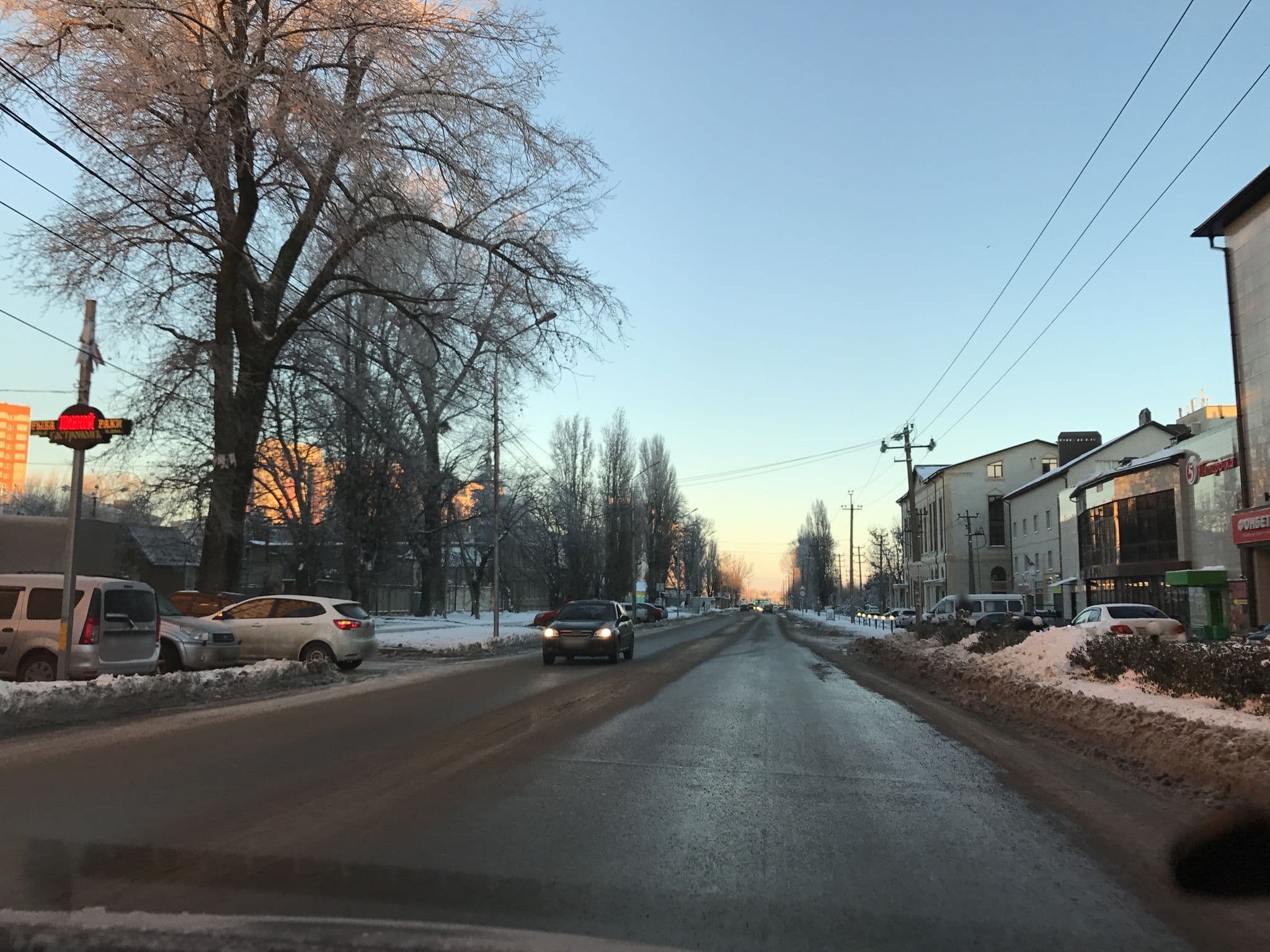 Street view near Гостиничный комплекс Октябрьский, Stavropol — © helenv (CC BY-SA · Mapillary)