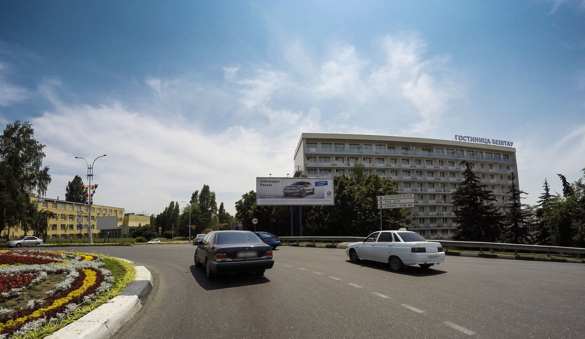 Street view near Гостиница «Бештау», Pyatigorsk — © artguard (CC BY-SA · Mapillary)