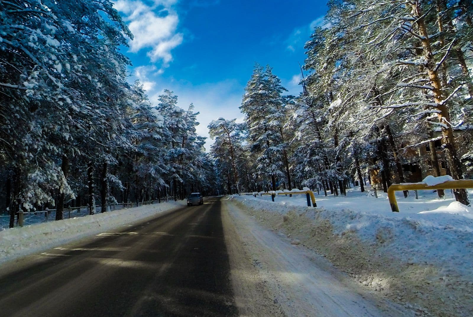 Street view near Naturotel, El’brus — © artguard (CC BY-SA · Mapillary)