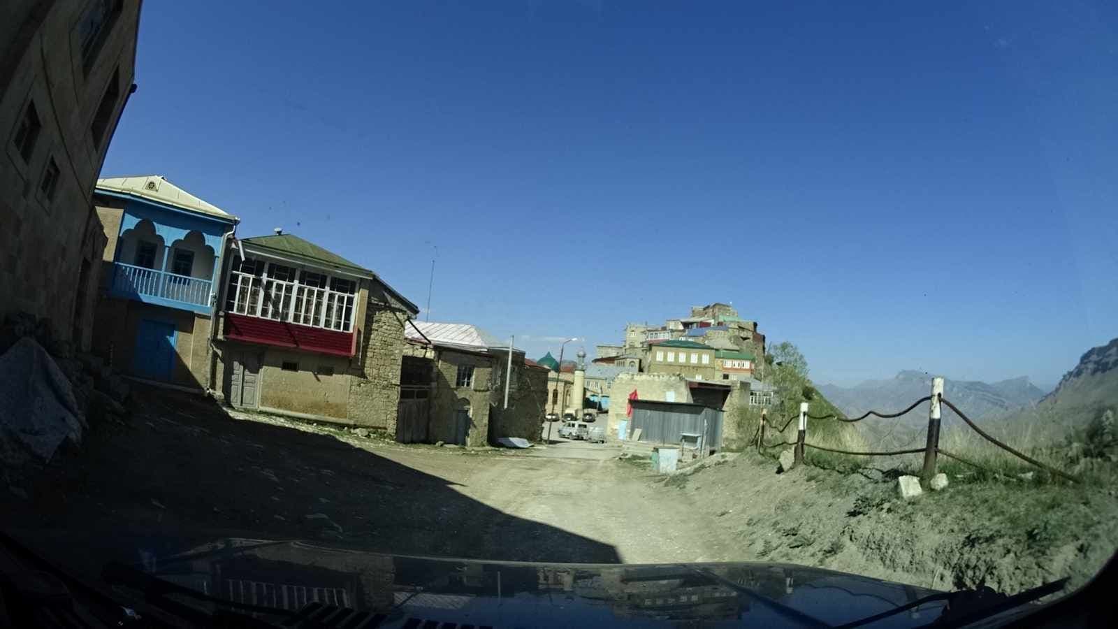 Street view near Гостевой Дом У Бабу, Gunib — © adoculos (CC BY-SA · Mapillary)