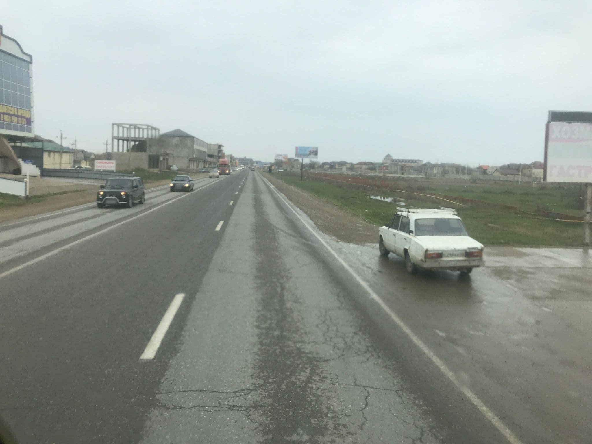 Street view near Pegas, Semender — © vik1607 (CC BY-SA · Mapillary)