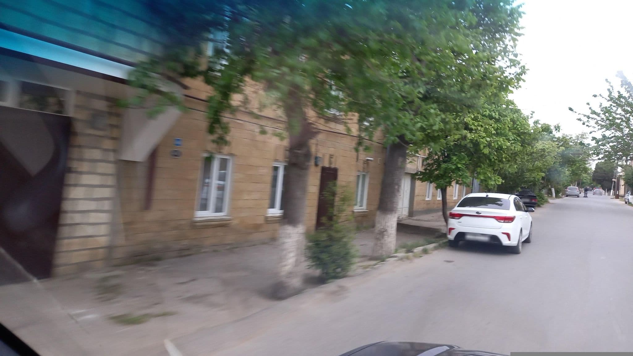Street view near Этнохостел, Derbent — © azimuth (CC BY-SA · Mapillary)