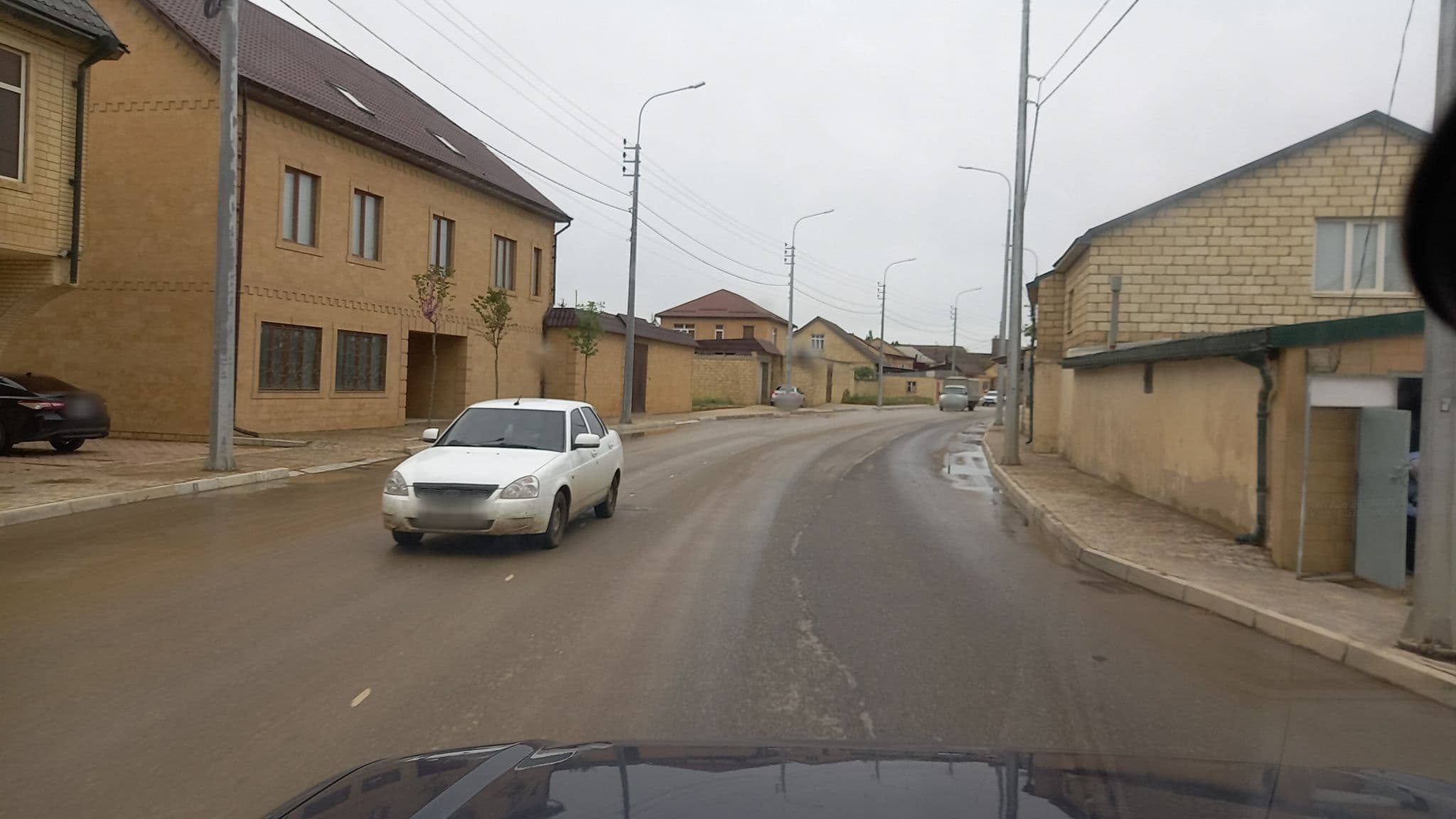 Street view near Отель "Гостининный Двор", Derbent — © azimuth (CC BY-SA · Mapillary)