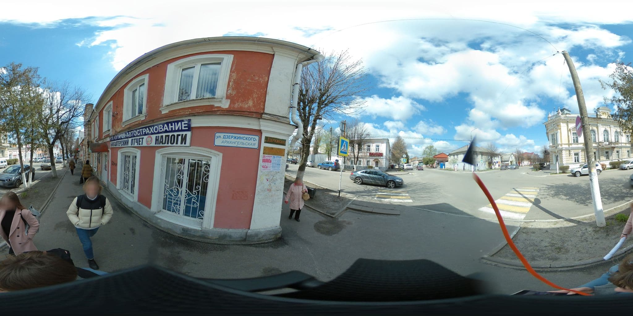 Street view near Гостиница ИП Фенина С.А., Ryl’sk — © sildream (CC BY-SA · Mapillary)