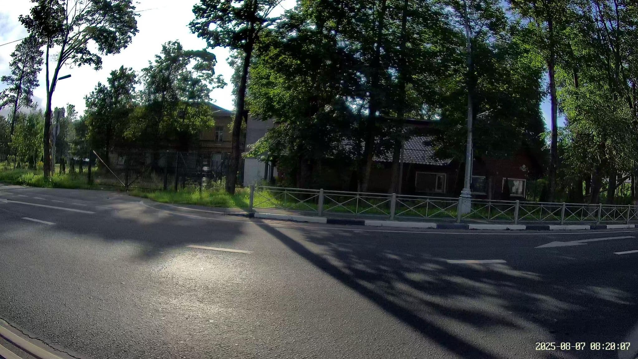 Street view near Отель Балт Хаус(номер 12), Pskov — © slsmda (CC BY-SA · Mapillary)