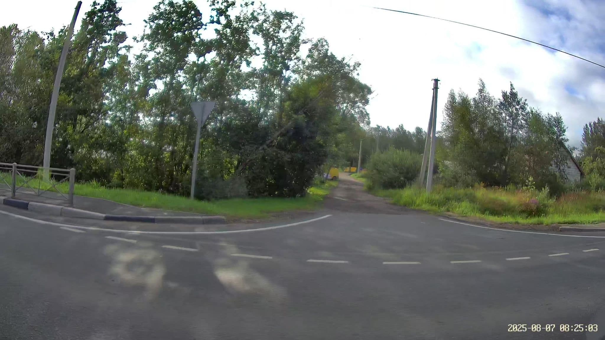 Street view near IT Time Hotel, Pskov — © slsmda (CC BY-SA · Mapillary)