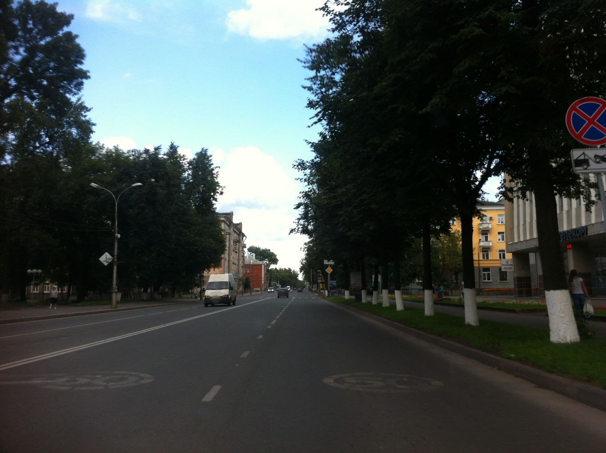 Street view near Интурист, Pskov — © map228 (CC BY-SA · Mapillary)