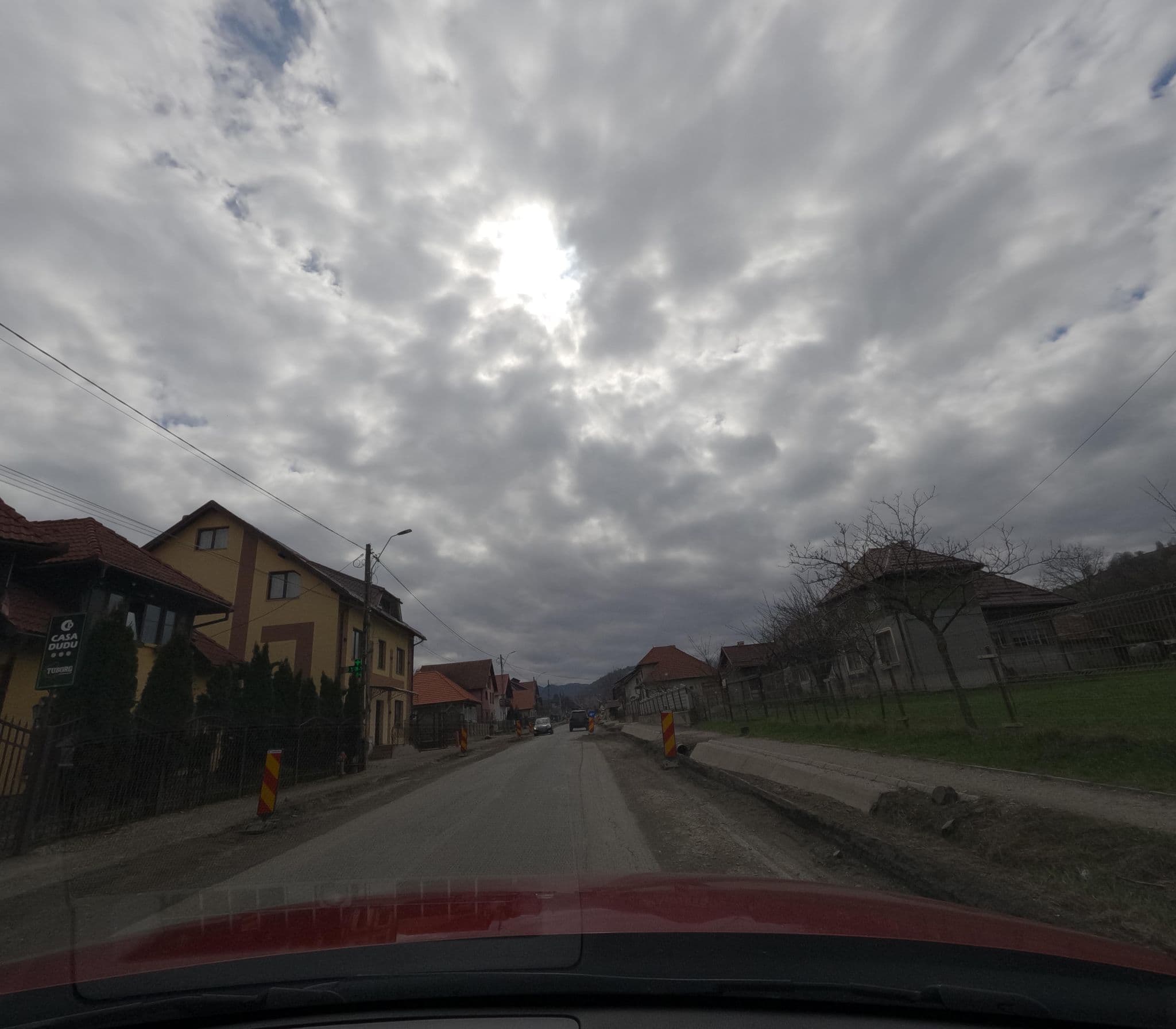 Street view near Casa Dudu, Moieciu de Jos — © deeeznuuuts (CC BY-SA · Mapillary)