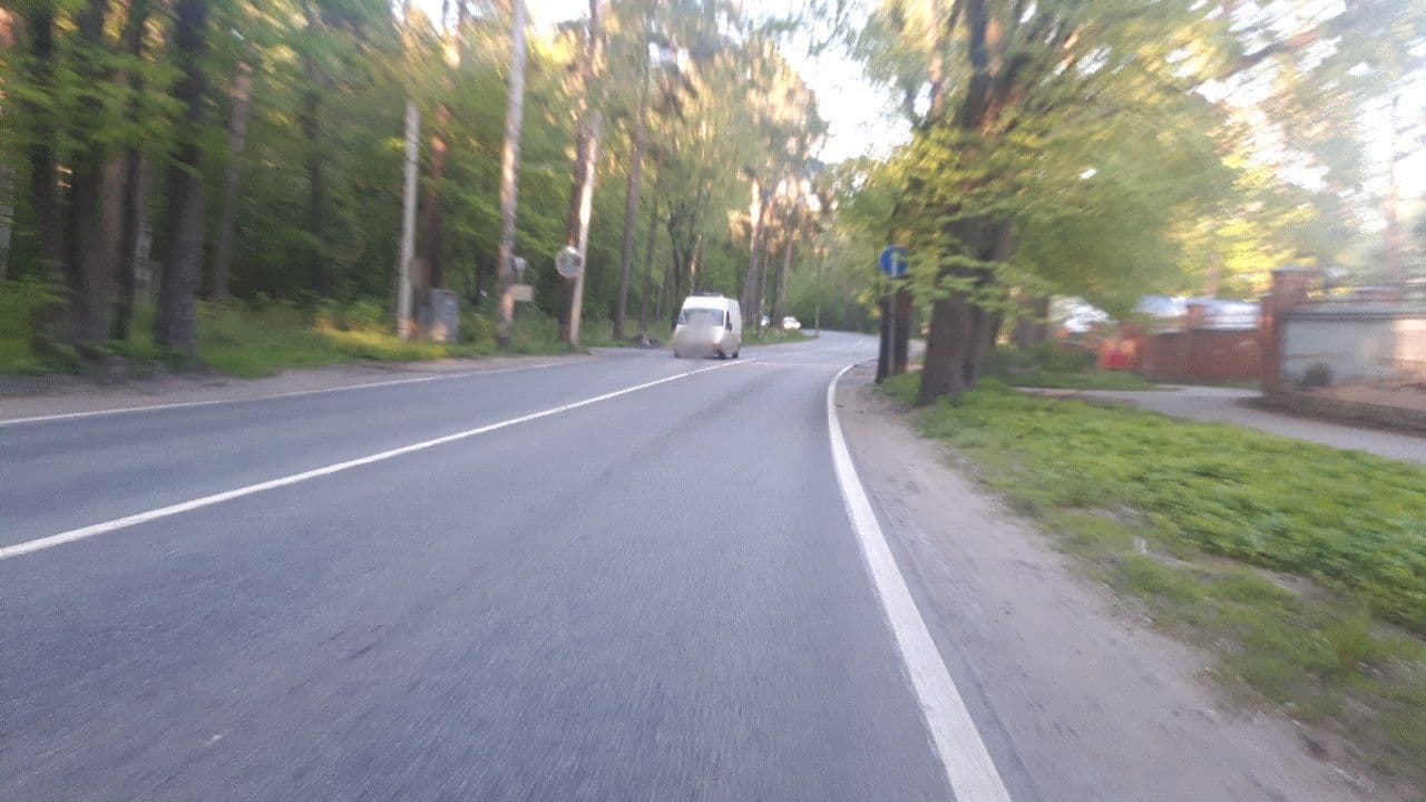 Street view near Президент-отель, Roshchino — © changchun1 (CC BY-SA · Mapillary)