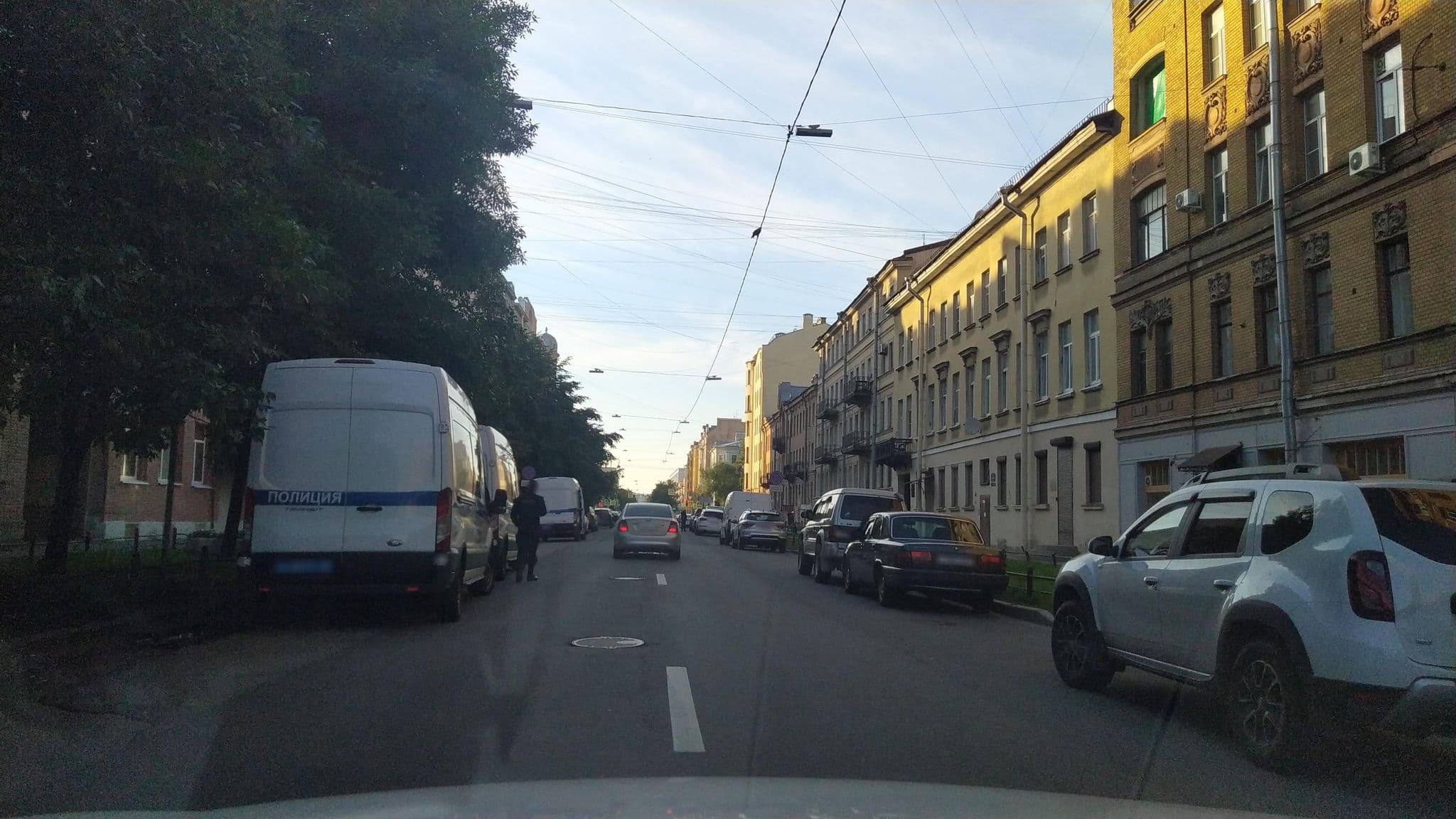 Street view near Резиденция Потёмкина, Vasyl'evsky Ostrov — © ser9ei999 (CC BY-SA · Mapillary)
