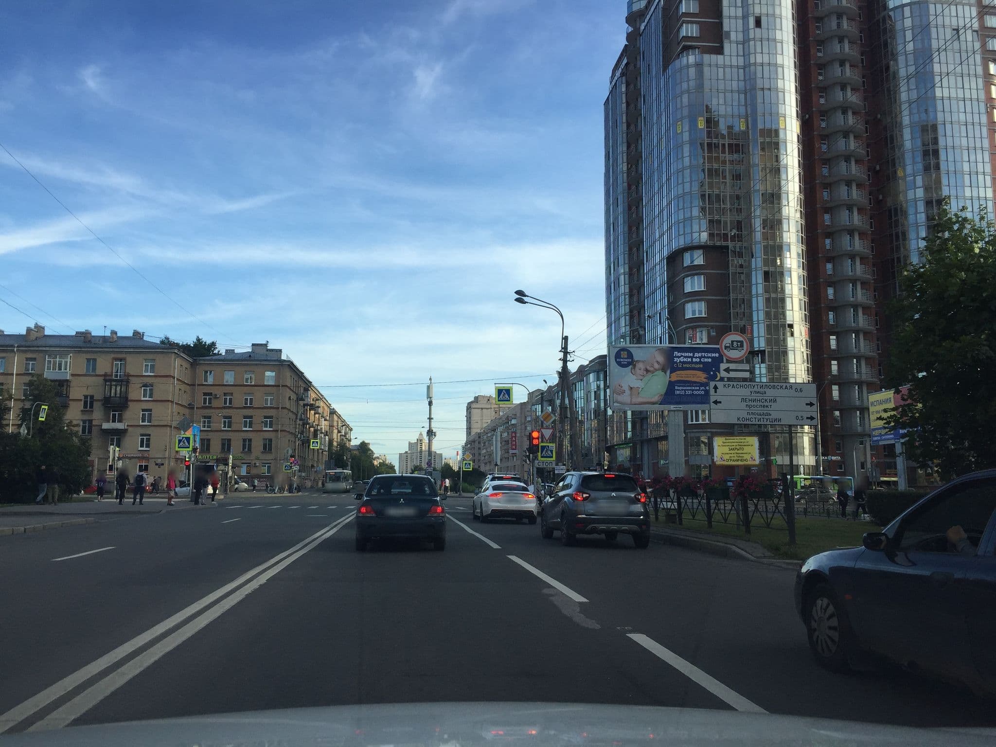 Street view near New Trikoz Apt., Avtovo — © ser9ei999 (CC BY-SA · Mapillary)