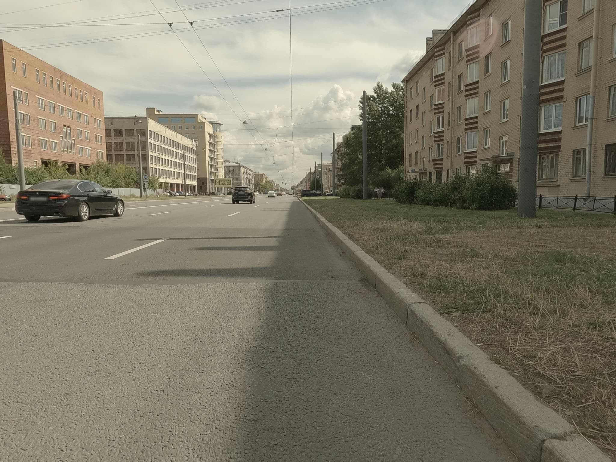 Street view near Stony Island Hotel, Avtovo — © GaMiKo (CC BY-SA · Mapillary)