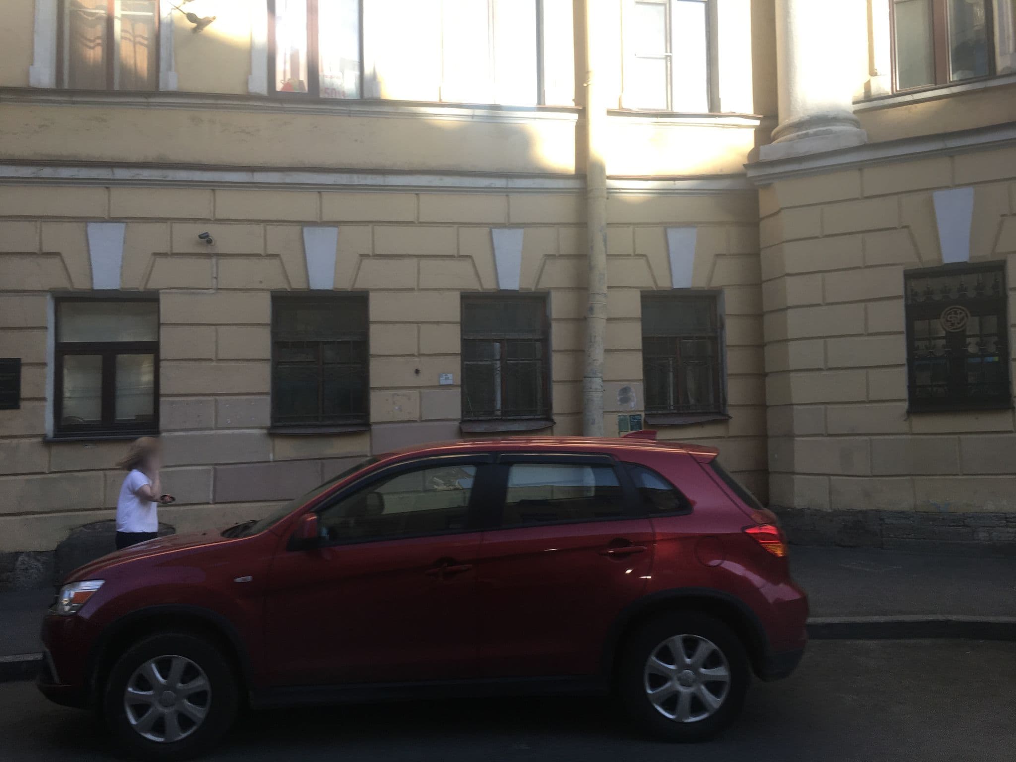 Street view near Opera Guest House, Saint Petersburg — © map228 (CC BY-SA · Mapillary)