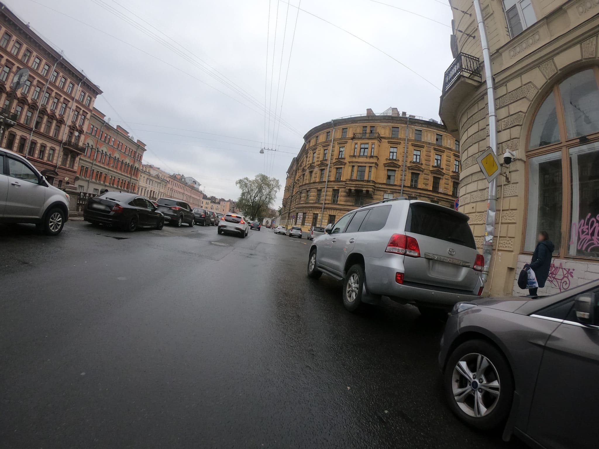 Street view near Pio, Saint Petersburg — © GaMiKo (CC BY-SA · Mapillary)
