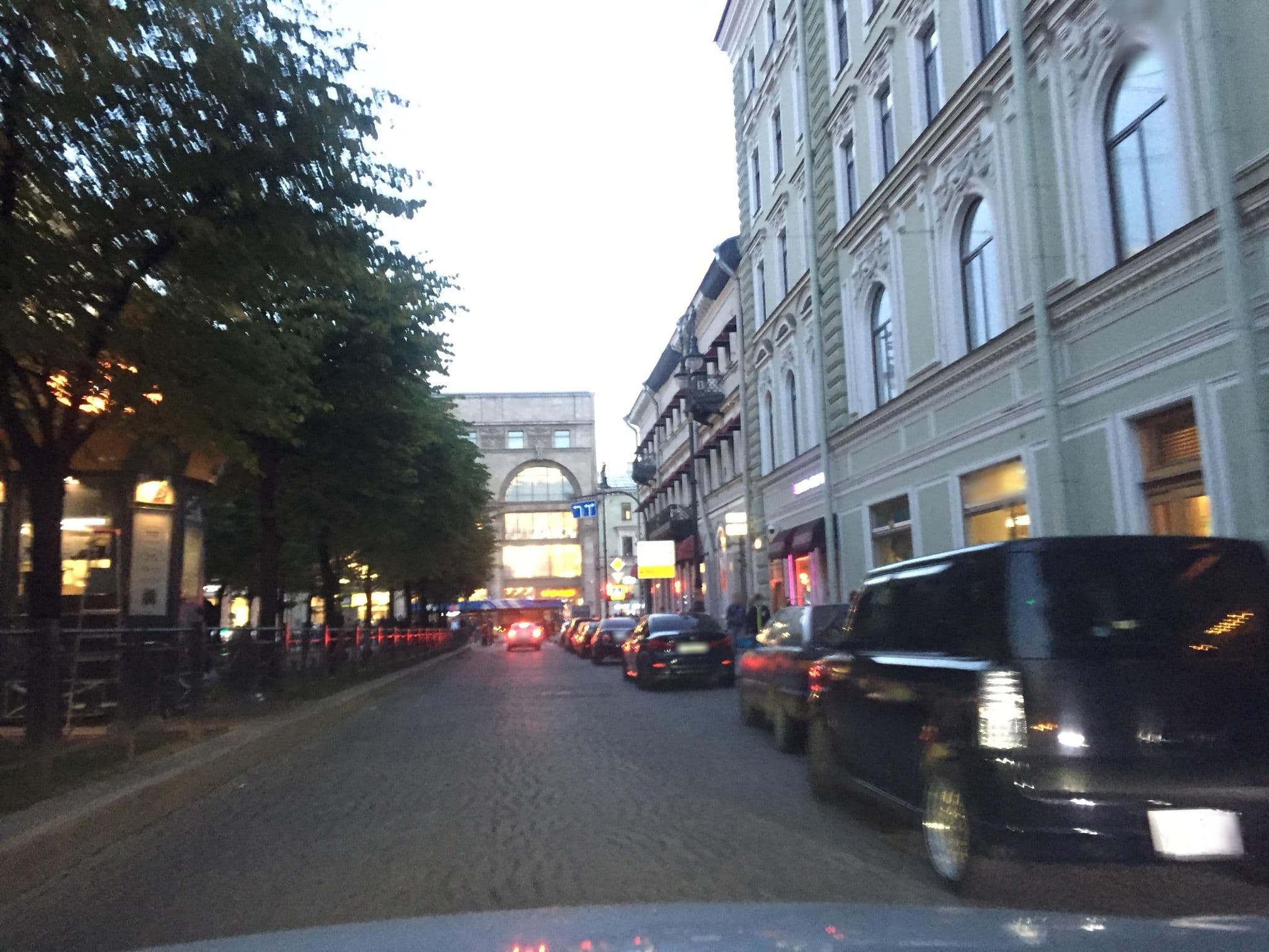 Street view near Гостеница ЮЙ, Saint Petersburg — © ser9ei999 (CC BY-SA · Mapillary)