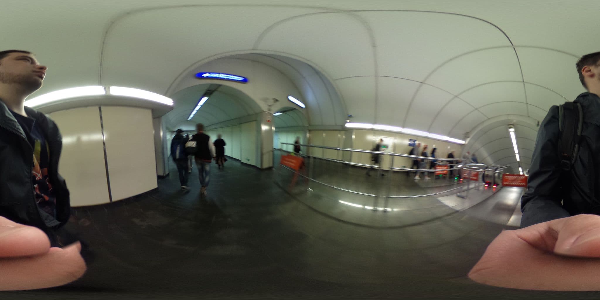 Street view near Отель Аллегро на Московском проспекте, Admiralteisky — © trolleway (CC BY-SA · Mapillary)