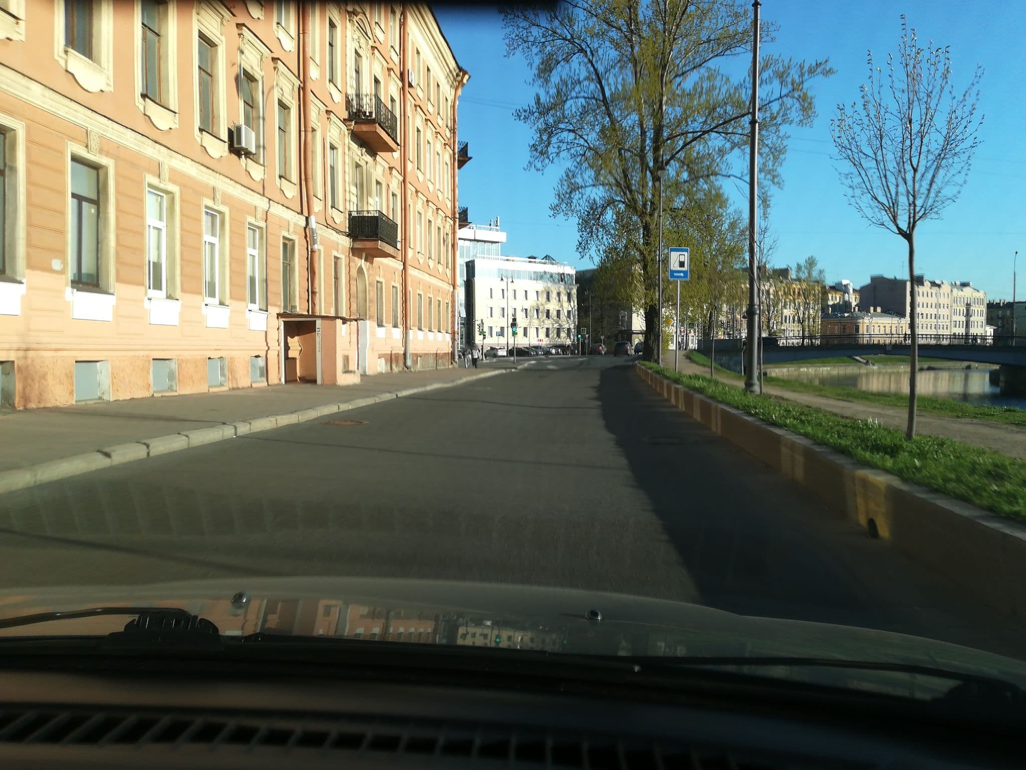 Street view near Мини-отель Литали, Admiralteisky — © dvd1973 (CC BY-SA · Mapillary)