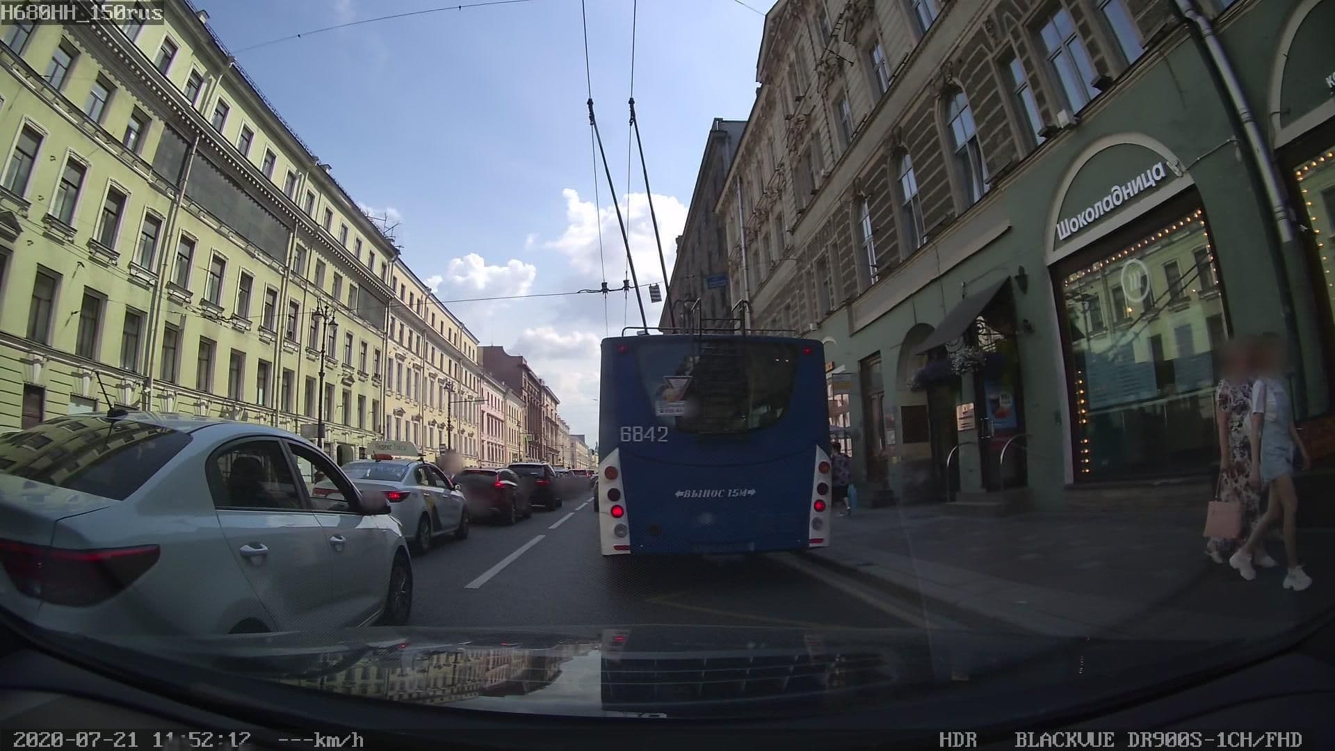 Street view near Невская панорама, Saint Petersburg — © oleg_0402 (CC BY-SA · Mapillary)