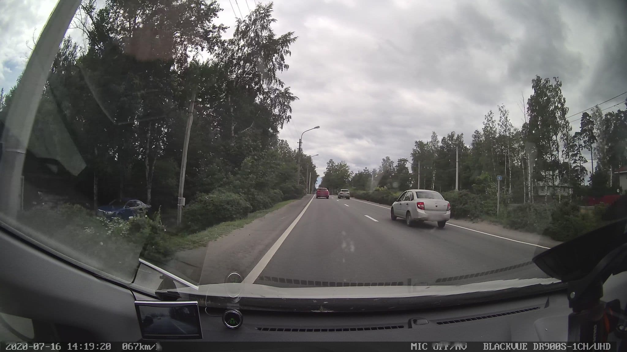 Street view near ДЮНЫ, Lakhtinskiy — © petunder (CC BY-SA · Mapillary)