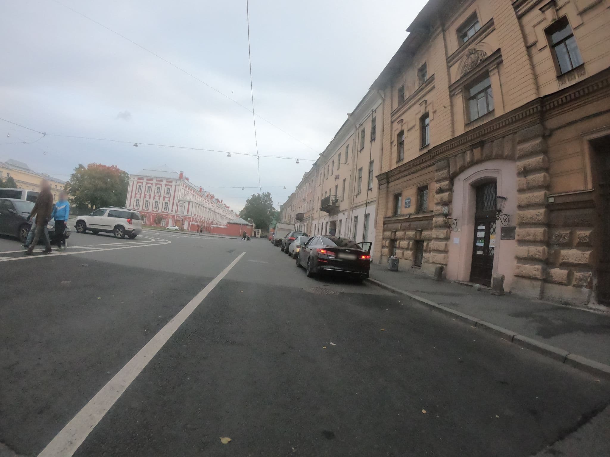 Street view near Lagom Cat, Saint Petersburg — © GaMiKo (CC BY-SA · Mapillary)