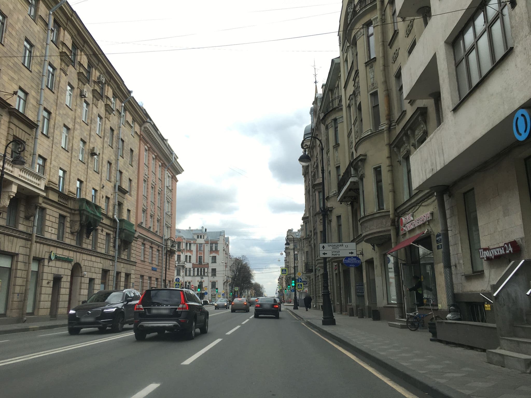Street view near Гостиница Ангелина, Санкт-Петербург, Petrogradka — © map228 (CC BY-SA · Mapillary)