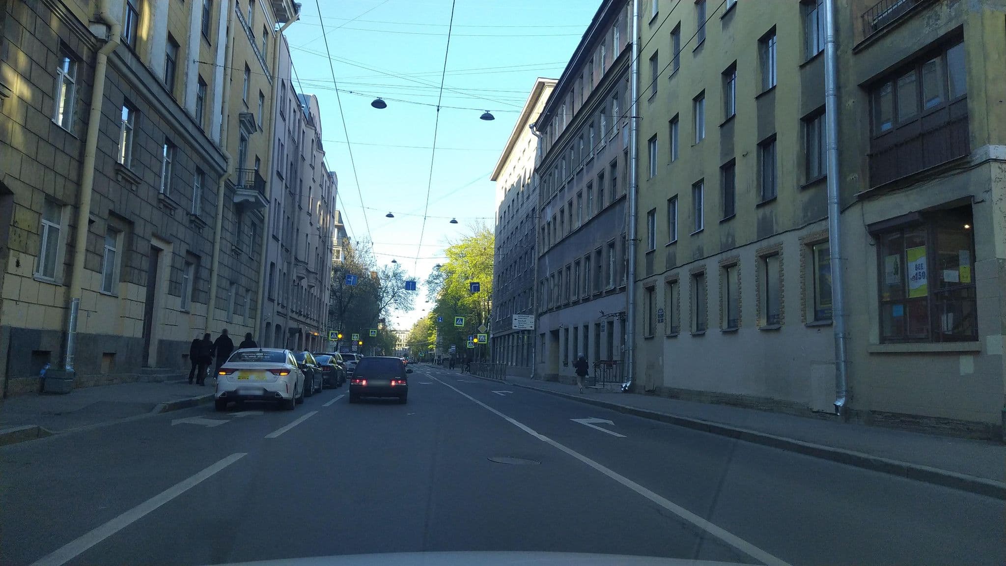 Street view near Latti Hotel, Petrogradka — © ser9ei999 (CC BY-SA · Mapillary)