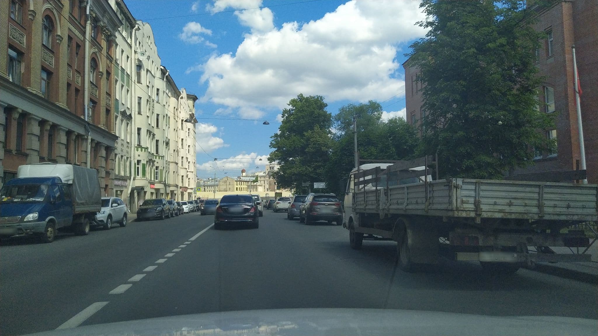 Street view near Ебашу Информатику!!!, Petrogradka — © ser9ei999 (CC BY-SA · Mapillary)