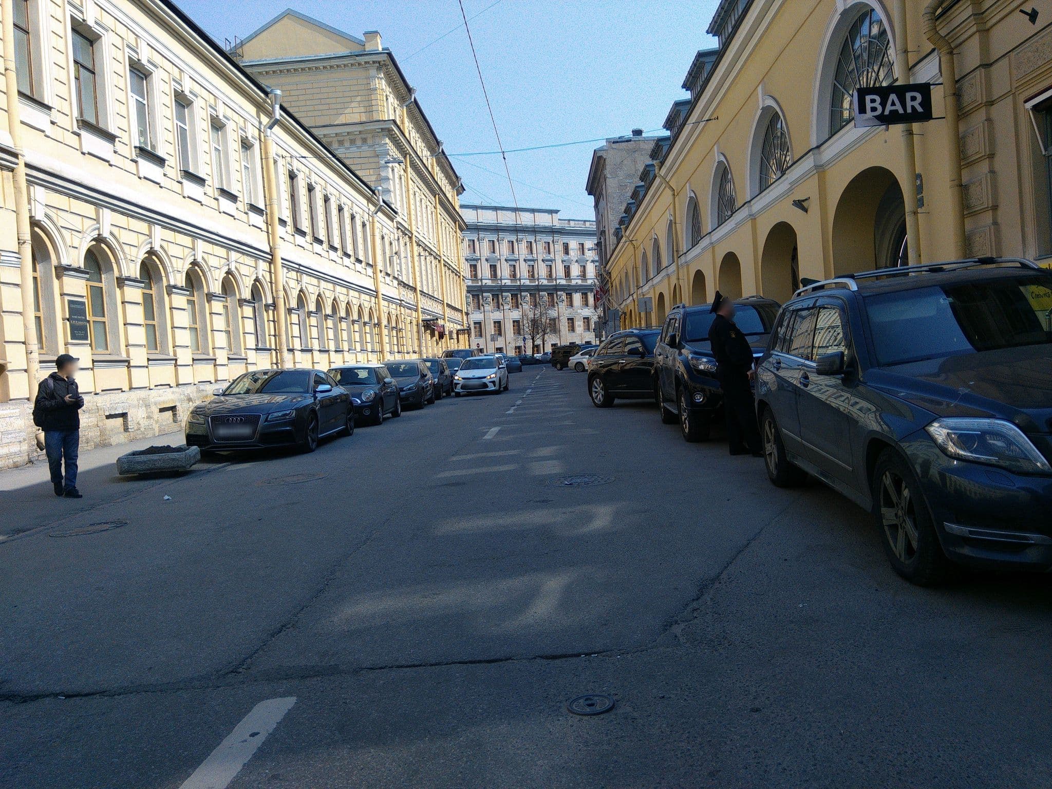 Street view near SPIEF.Sokos Hotel Palace Bridge. Forum participants Accreditation Area. ПМЭФ. Сокос Отель Палас Бридж. Аккредитация участников Форума., Saint Petersburg — © berz (CC BY-SA · Mapillary)