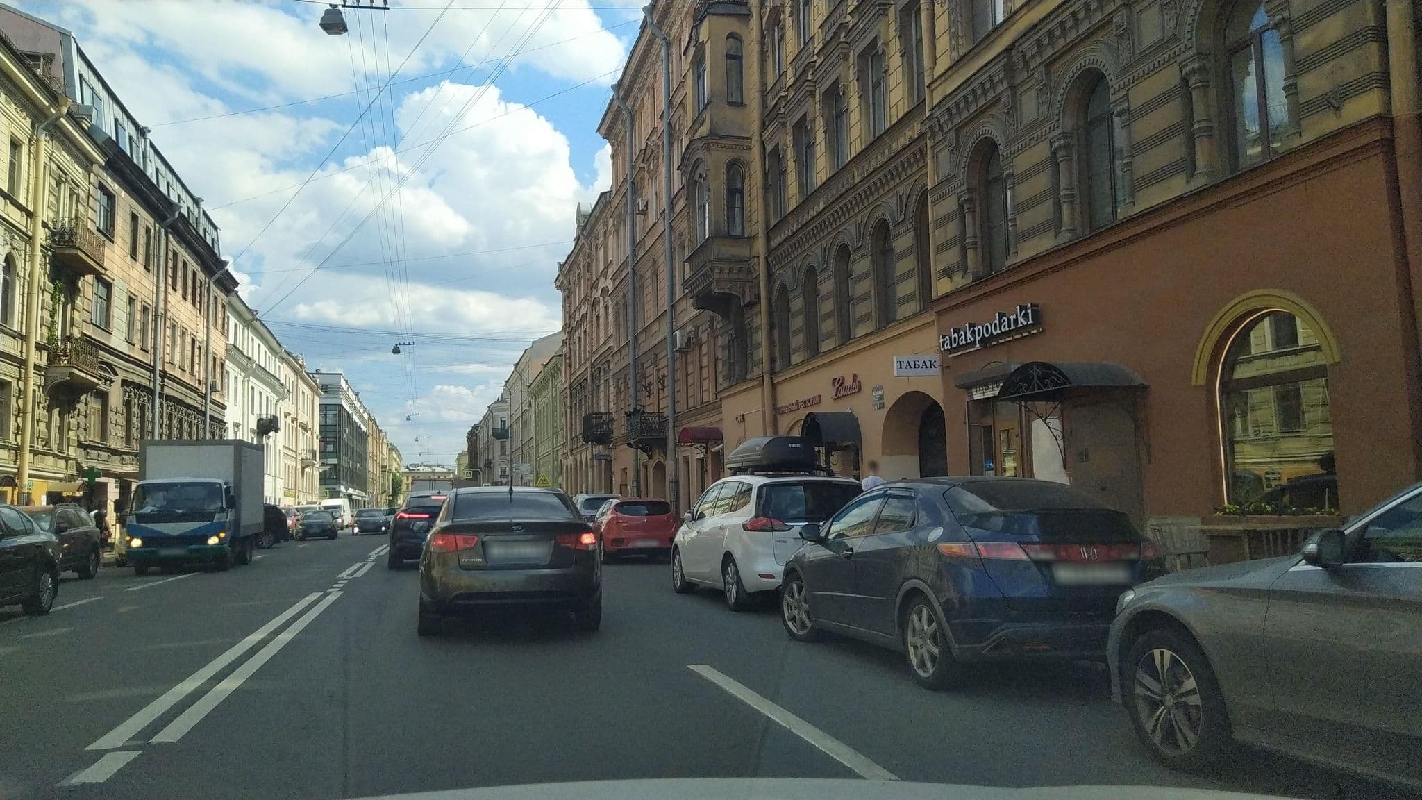 Street view near Bakst Hostel, Centralniy — © ser9ei999 (CC BY-SA · Mapillary)