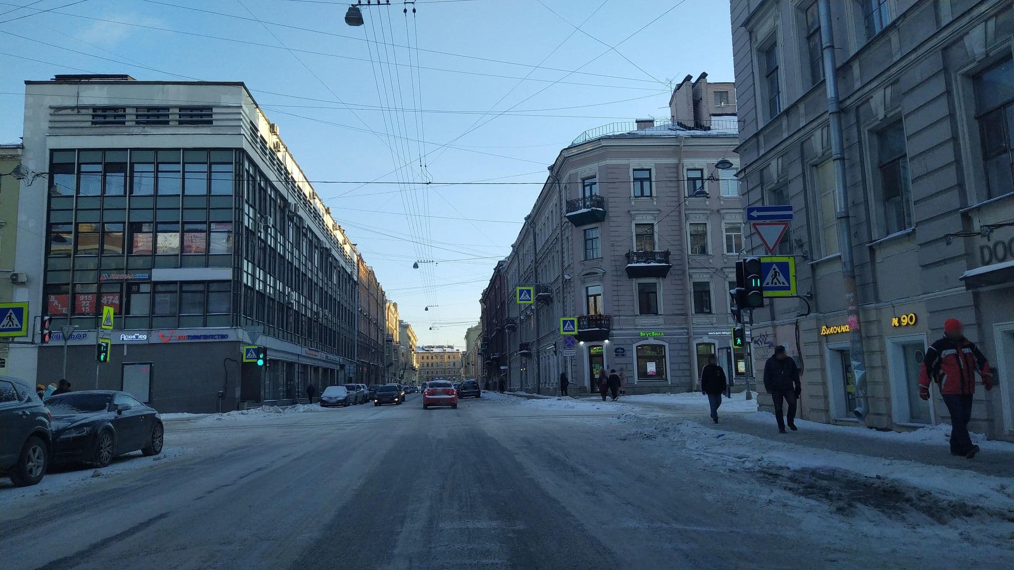 Street view near Guests Love On Zvenigorodskaya, Centralniy — © ser9ei999 (CC BY-SA · Mapillary)