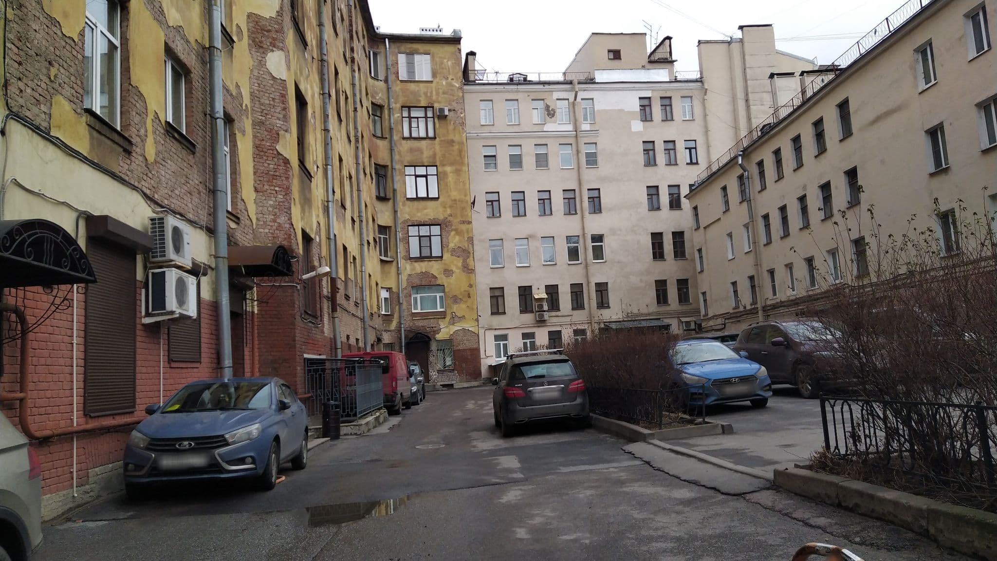Street view near Кот бегемот, Centralniy — © ser9ei999 (CC BY-SA · Mapillary)