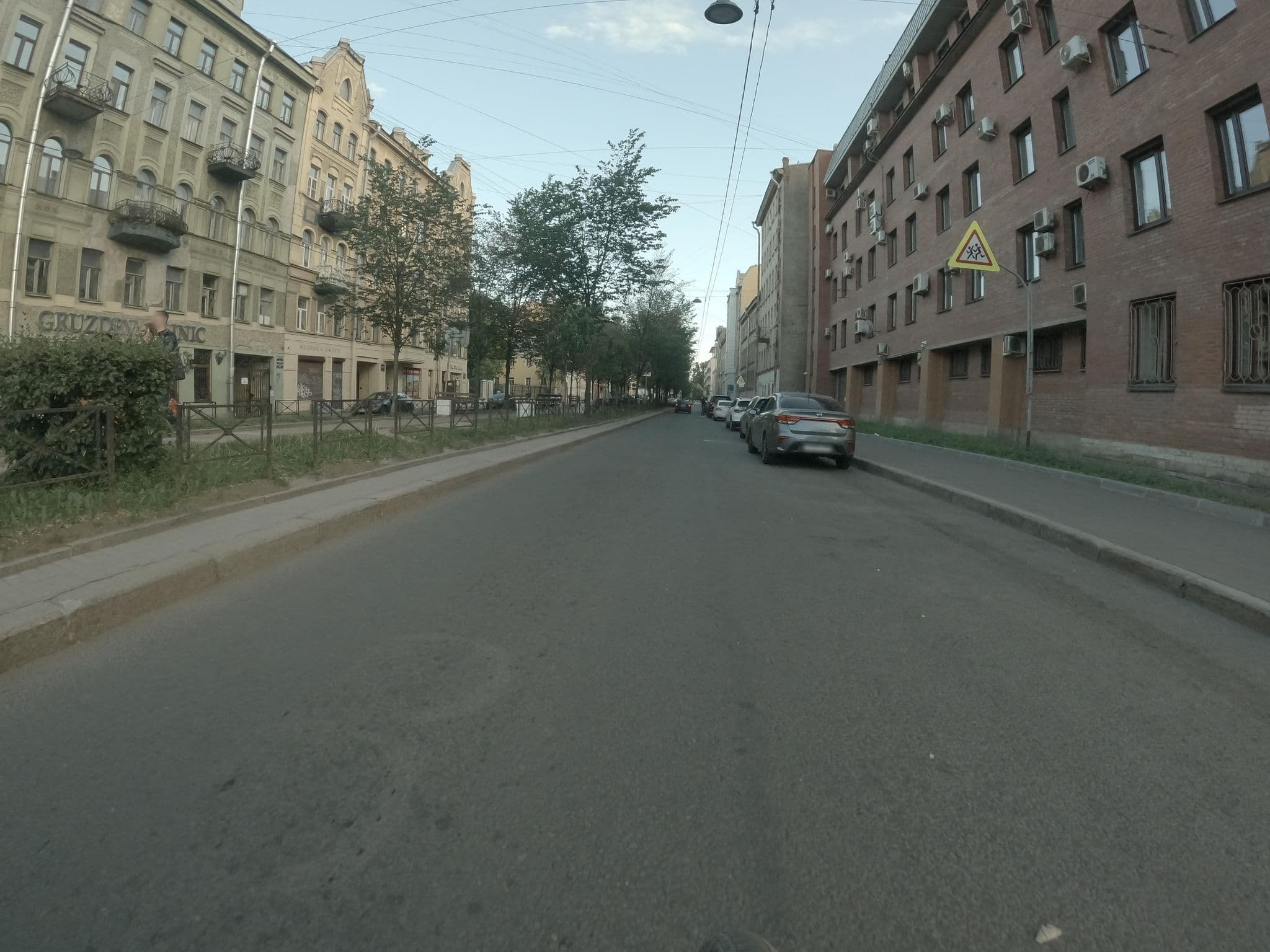 Street view near Мозг, СПАТЬ!!!, Centralniy — © GaMiKo (CC BY-SA · Mapillary)